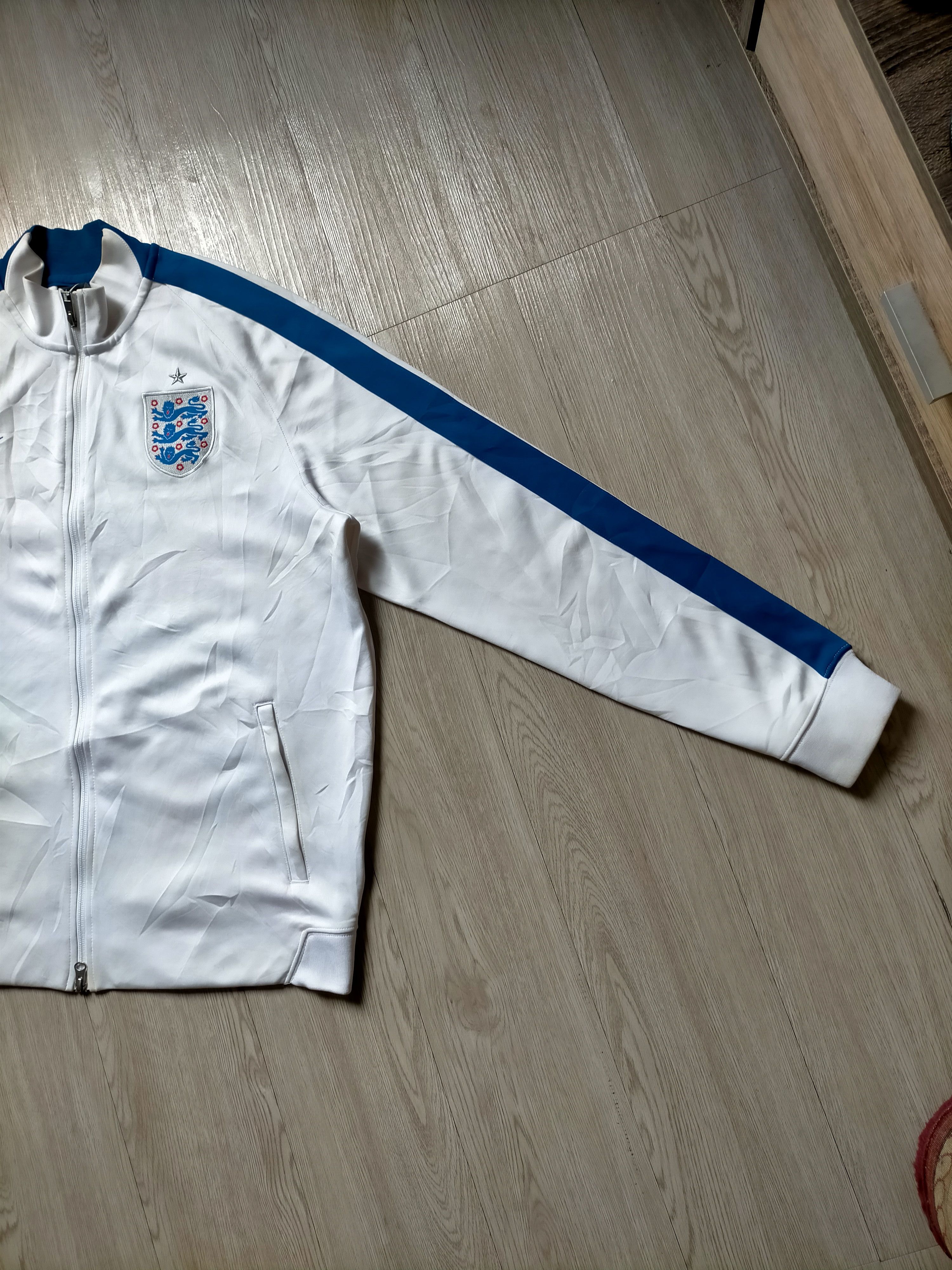 Nike Vintage Nike England Football Jacket Size US XL / EU 56 / 4 - 9 Thumbnail
