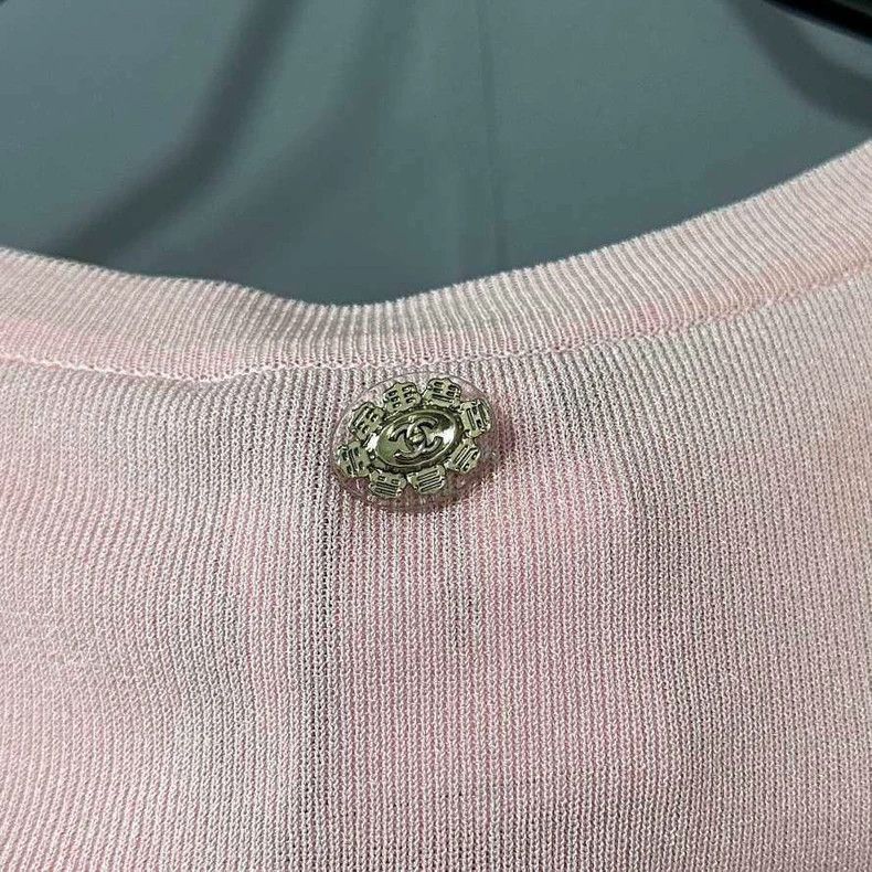 Chanel ChanelPink irregular knitted undershirt 2503-Nextarrow Size XXS / US 00 / IT 34 - 5 Thumbnail