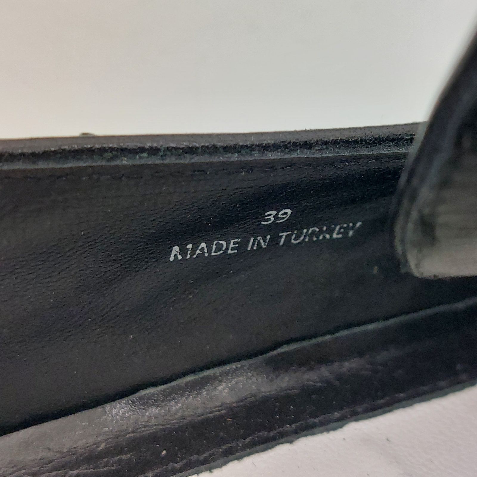 Alice + Olivia Alice + Olivia Beaded Sneaker Shoe Black Leather Point Toe Size US 9 / IT 39 - 5 Thumbnail