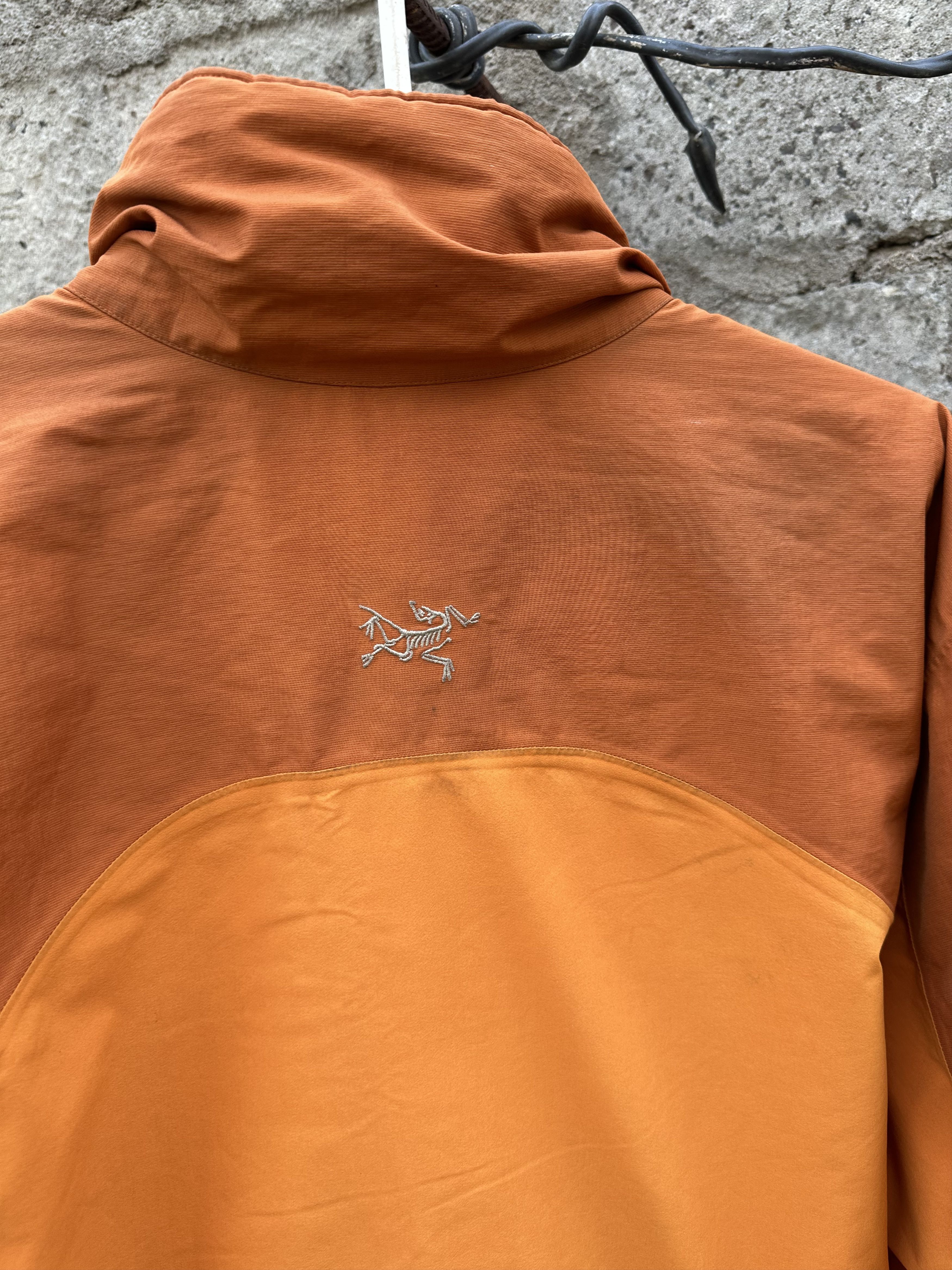 Arc'teryx Rare 2000s Arc’teryx RECCO Primaloft Windstopper Tech Size US M / EU 48-50 / 2 - 12 Thumbnail