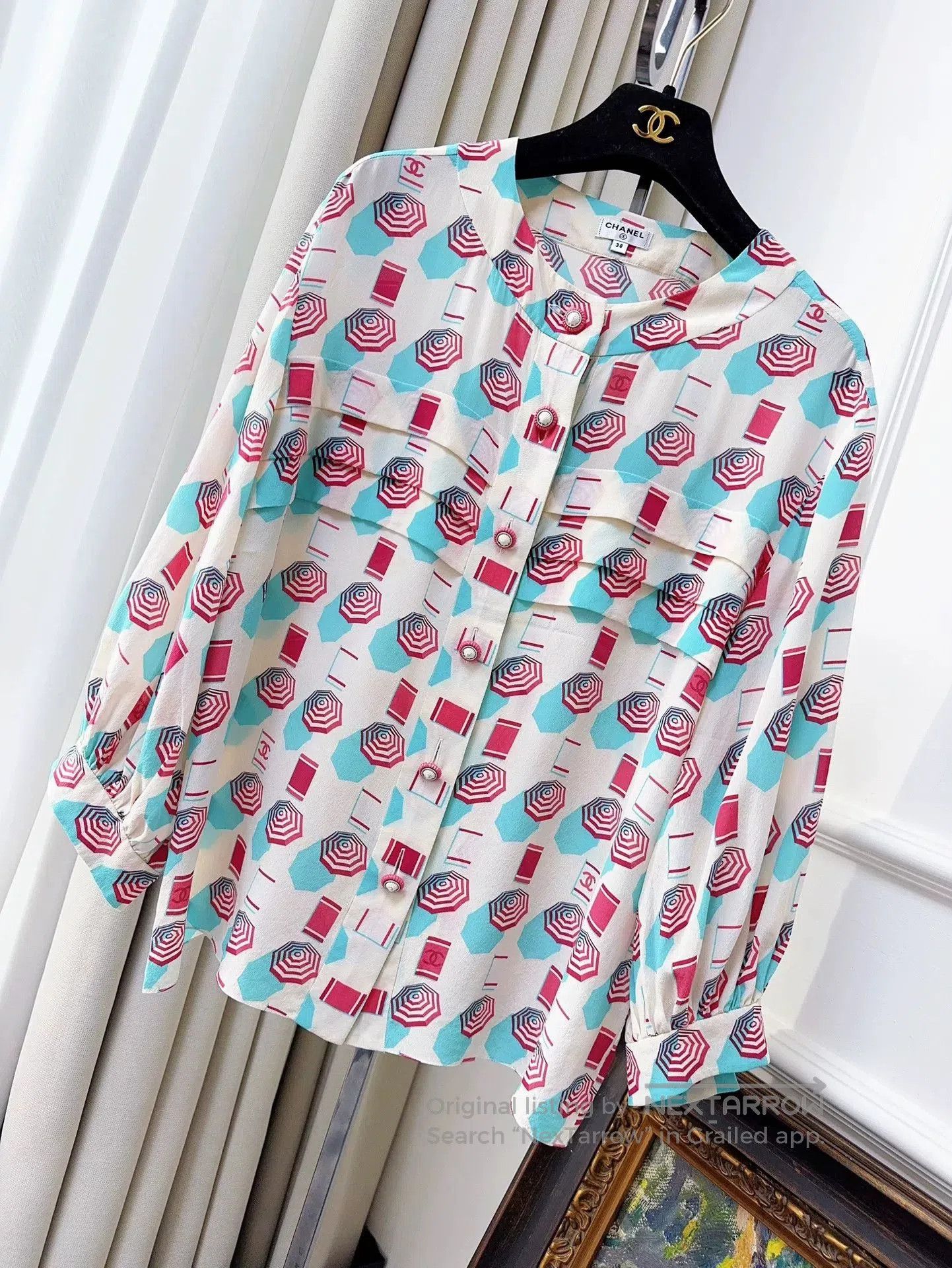 Chanel Chanel 19s Beach Series Silk Shirt. Size US M / EU 48-50 / 2 - 1 Thumbnail