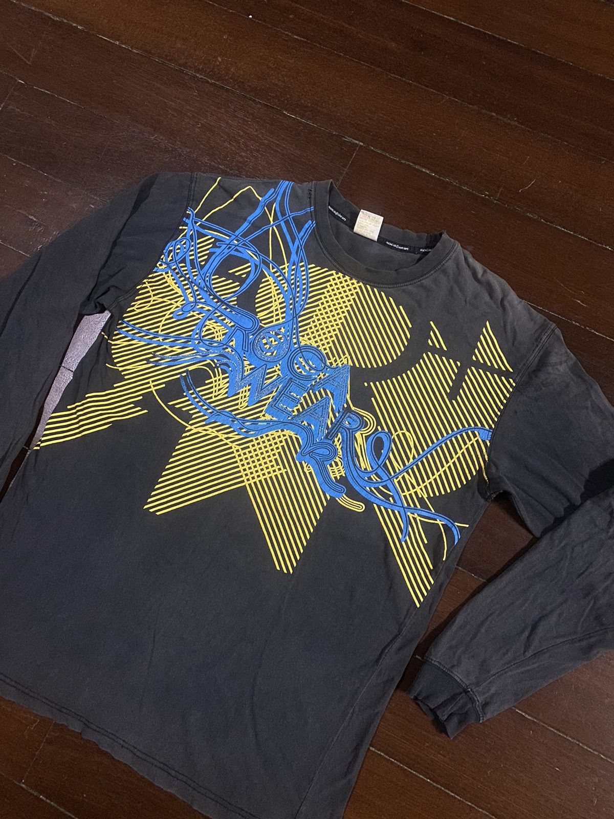 Rocawear Rare vintage Rocawear art work hiphop sun faded Size US XL / EU 56 / 4 - 1 Thumbnail