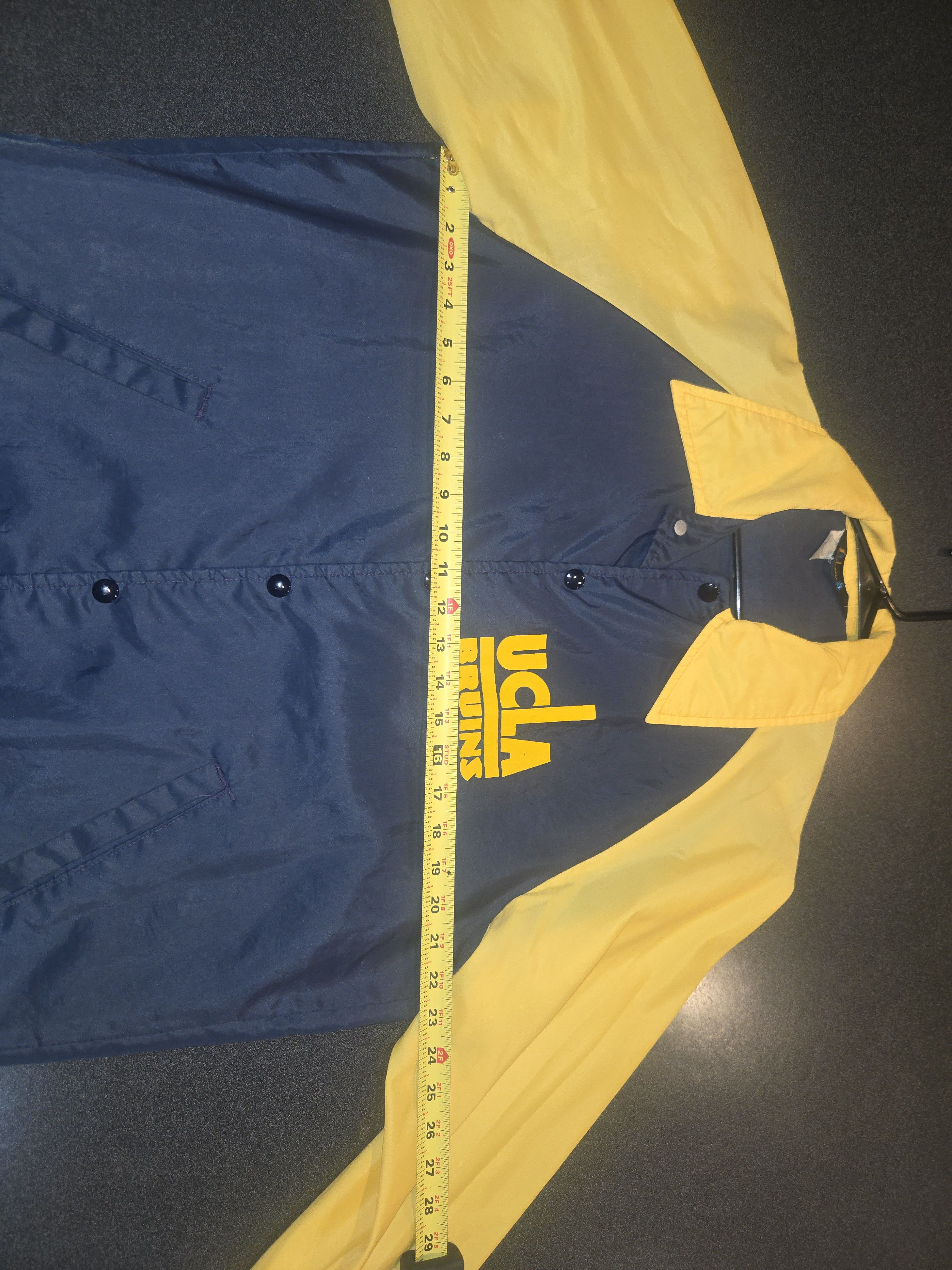 Champion Vintag UCLA Bruins Coaches Jacket – 60s/70s – Medium Size US M / EU 48-50 / 2 - 8 Thumbnail