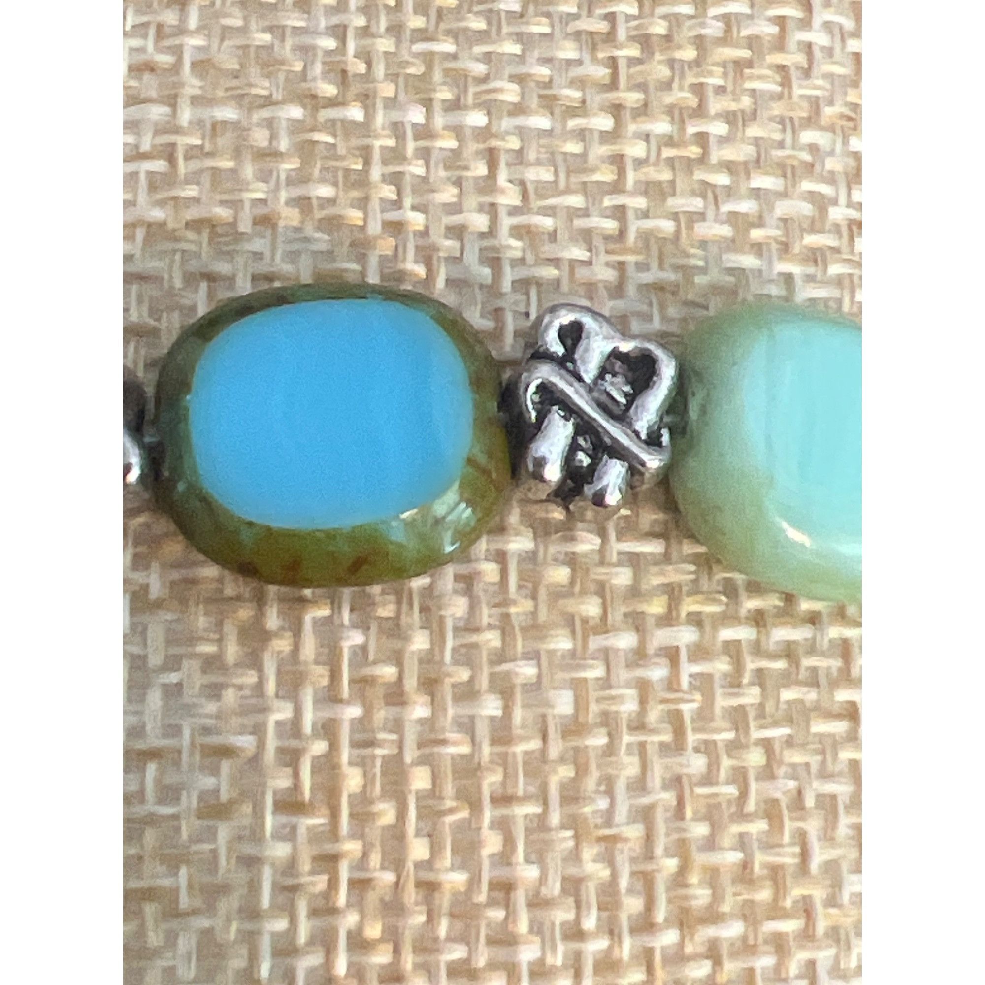 Other Vintage Silver Tone Turquoise Beaded Bracelet Heart Toggle C Size ONE SIZE - 3 Thumbnail