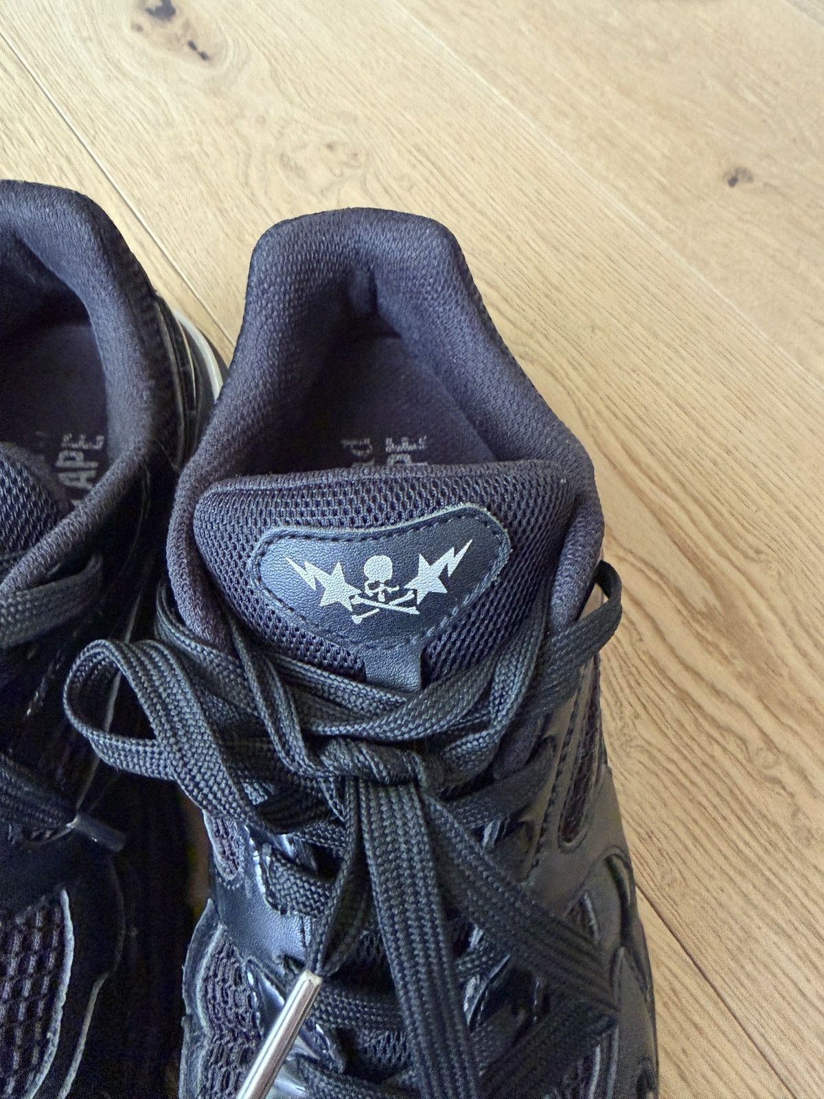 Bape × Mastermind Japan Shark Sta Mastermind Collaboration Size US 11 / EU 44 - 5 Thumbnail