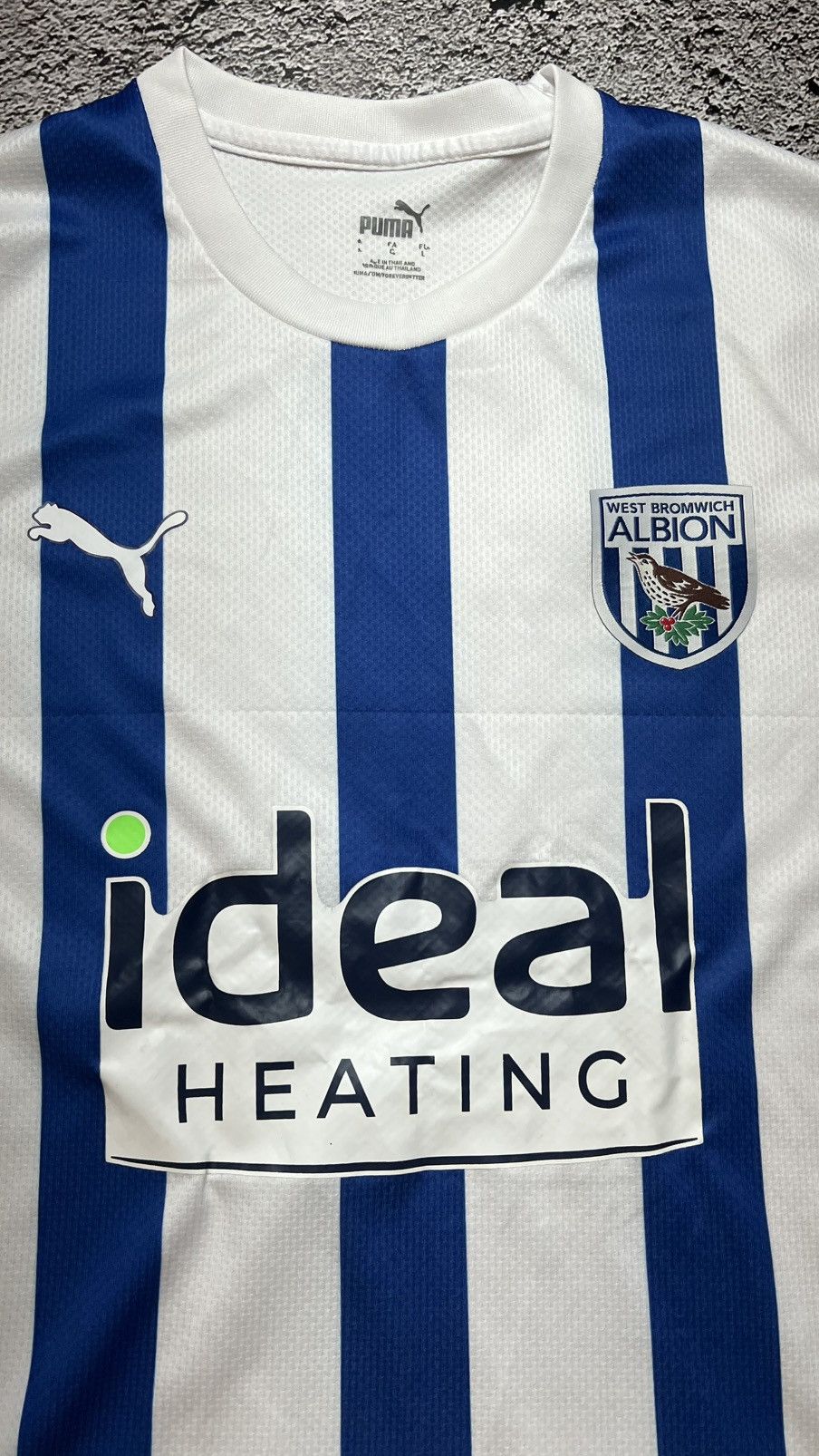 Puma West Bromwich Albion y2k puma jersey Size US L / EU 52-54 / 3 - 3 Thumbnail