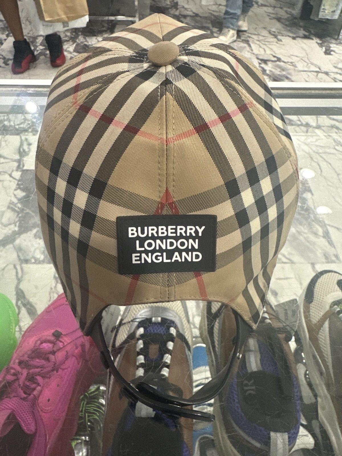 Burberry Burberry Hat Size ONE SIZE - 2 Thumbnail