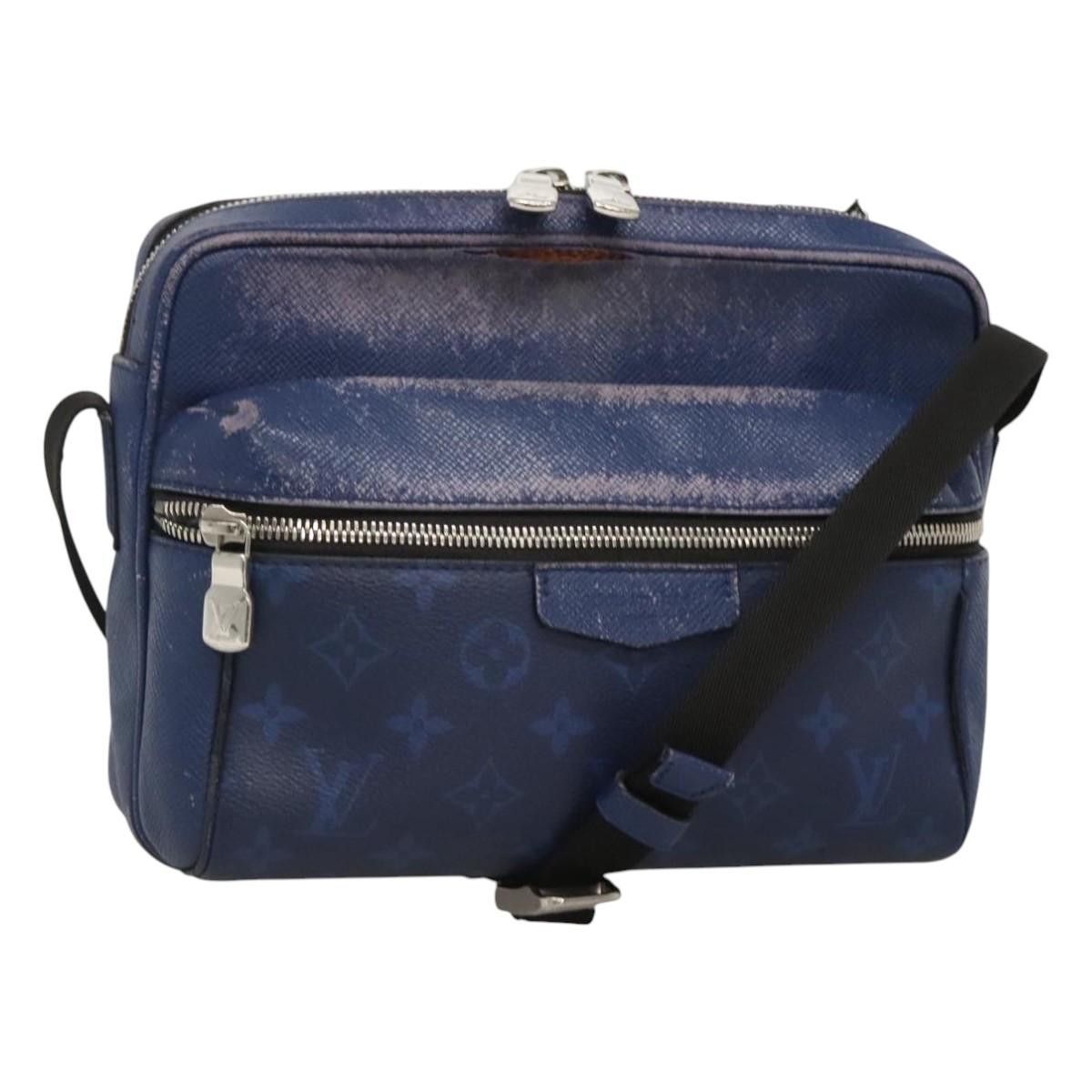 Louis Vuitton Taigalama Outdoor Messenger Pm Bag Blue M30242 Auth 116987, Women's