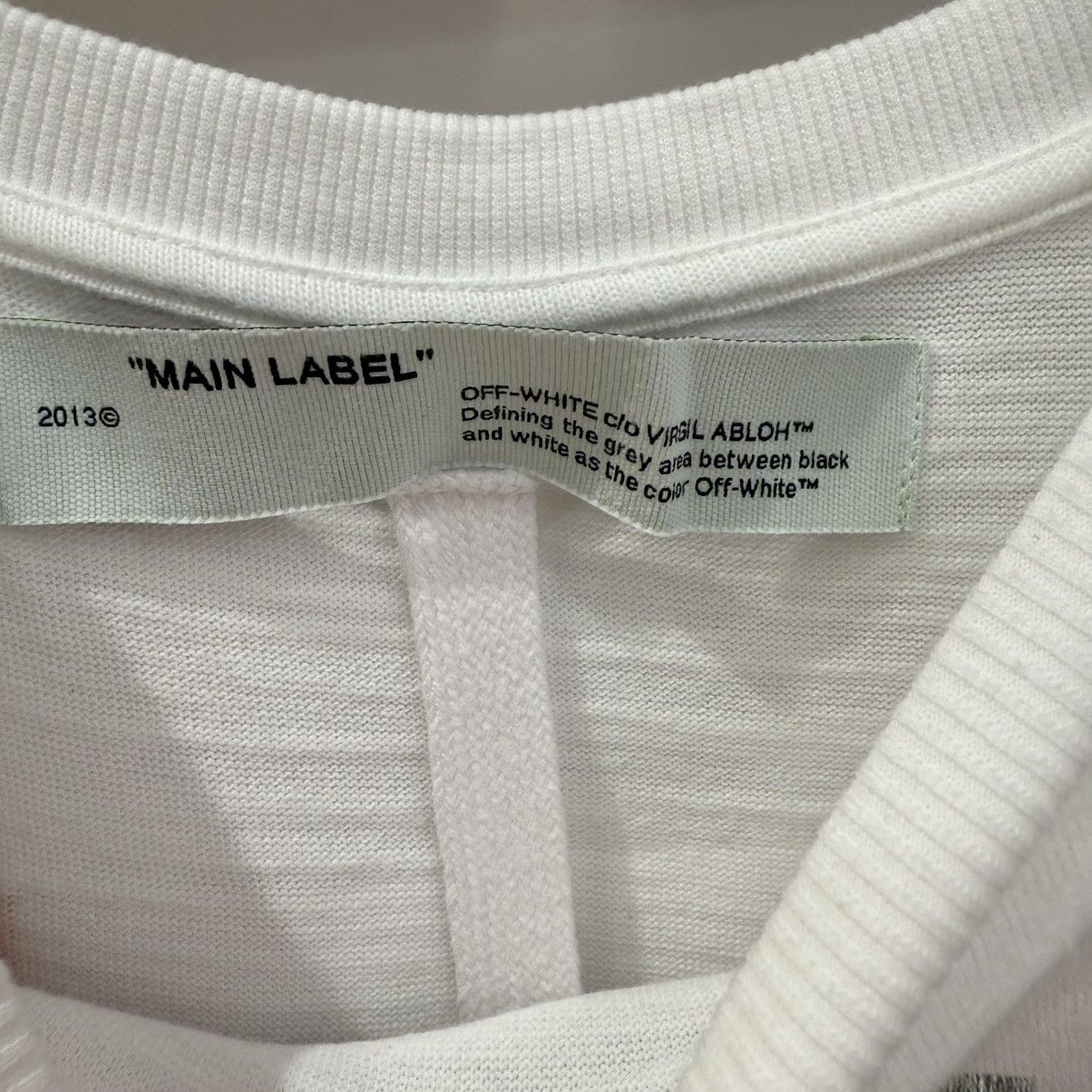 Off-White Off-White Virgil Abloh MCA Figures of Speech Mona Lisa Tee Size US L / EU 52-54 / 3 - 3 Thumbnail