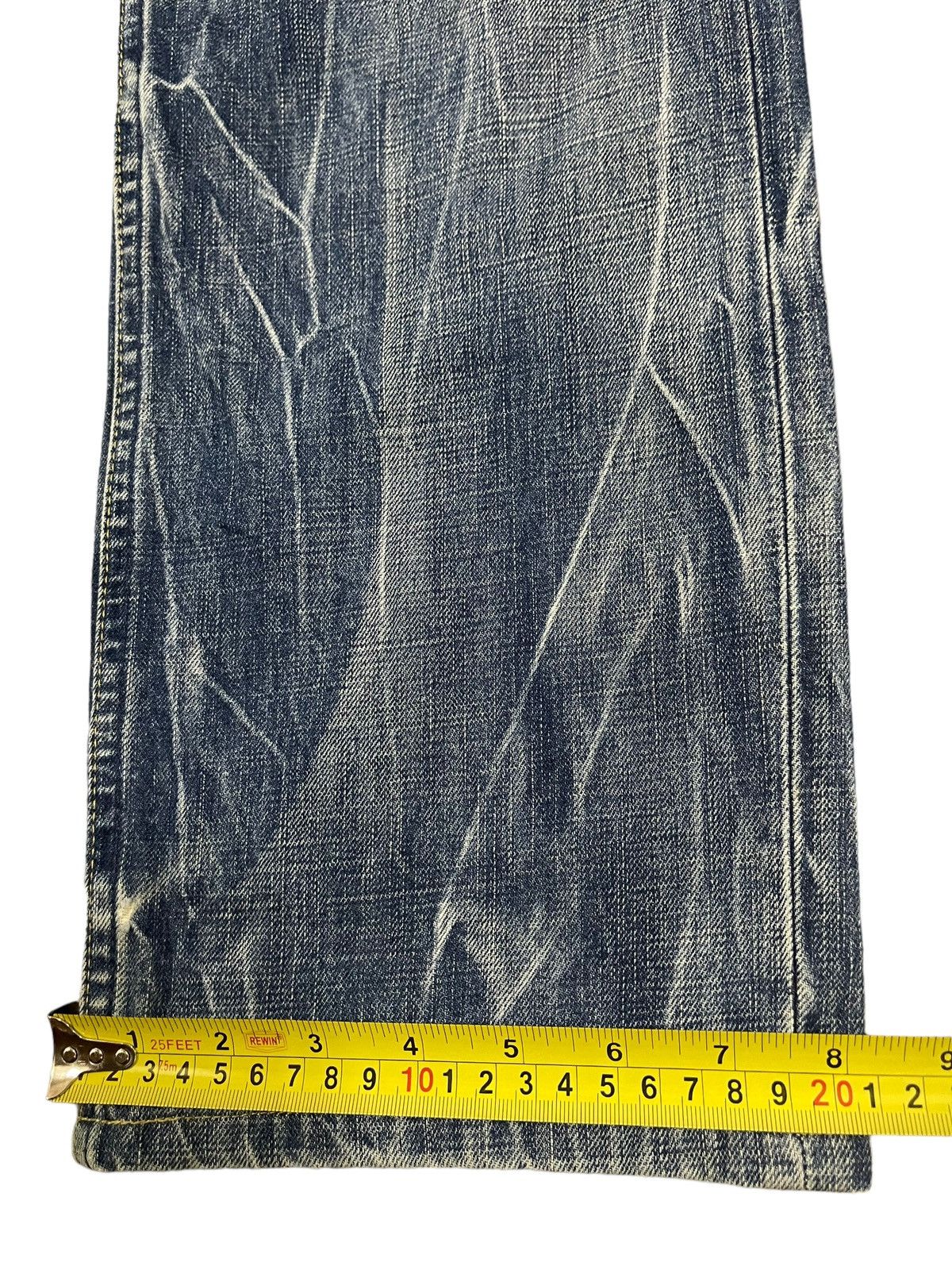 Levi's Vintage 90s Levis Blue Wash Style Distress Style Jeans Size US 32 / EU 48 - 14 Thumbnail
