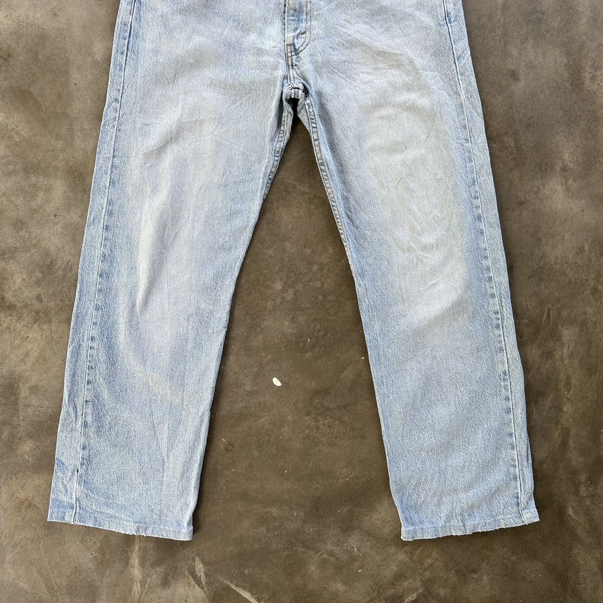 Levi's Vintage Levi’s 569 Lightwash Denim Jean Sick Pant W36 Size US 34 / EU 50 - 2 Thumbnail