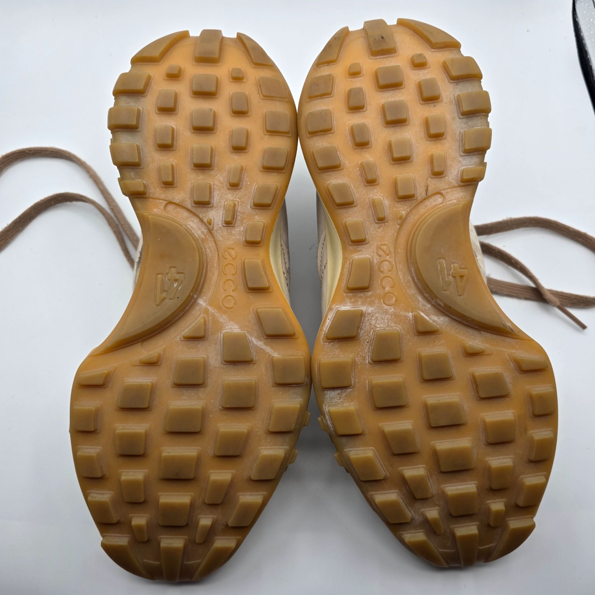 Ecco ECCO Retro Sneaker Womens Size 10.5 Beige Brown Shoes Casual Size US 10.5 / IT 40.5 - 8 Thumbnail