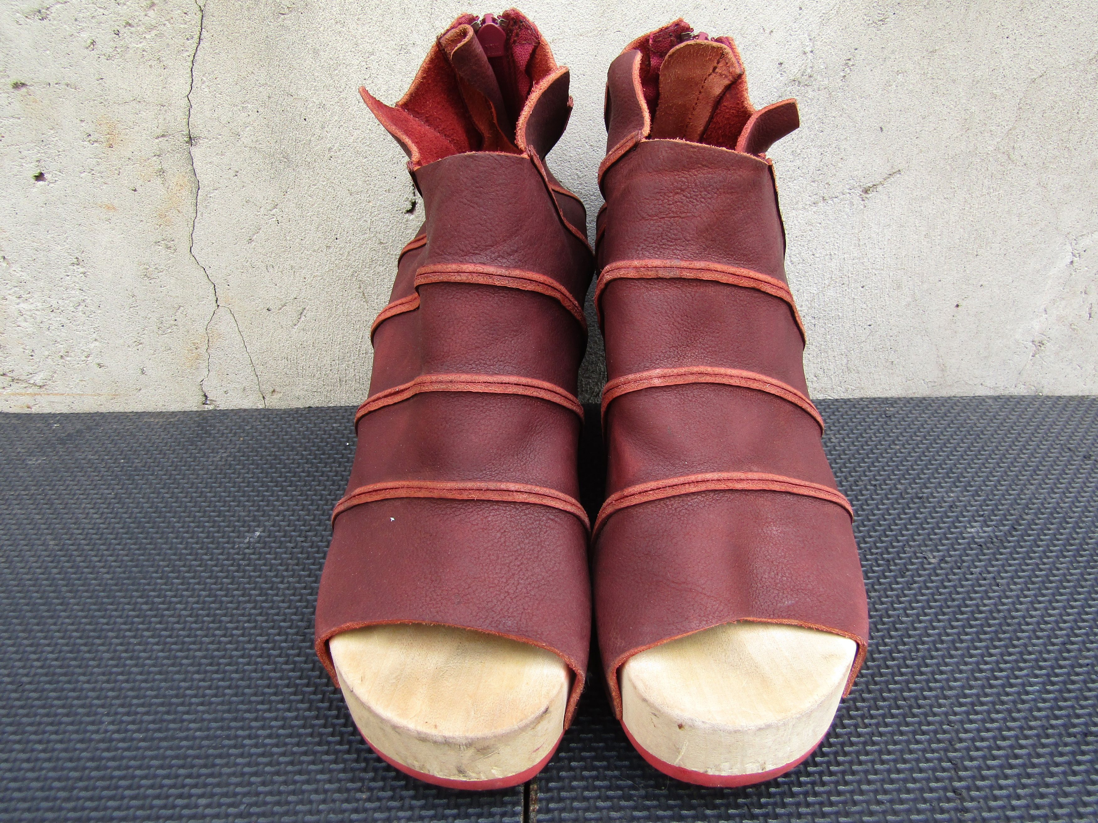 Trippen Trippen Womens Open Toe Leather Wedge Heels Germany Wood Size US 9 / IT 39 - 8 Thumbnail