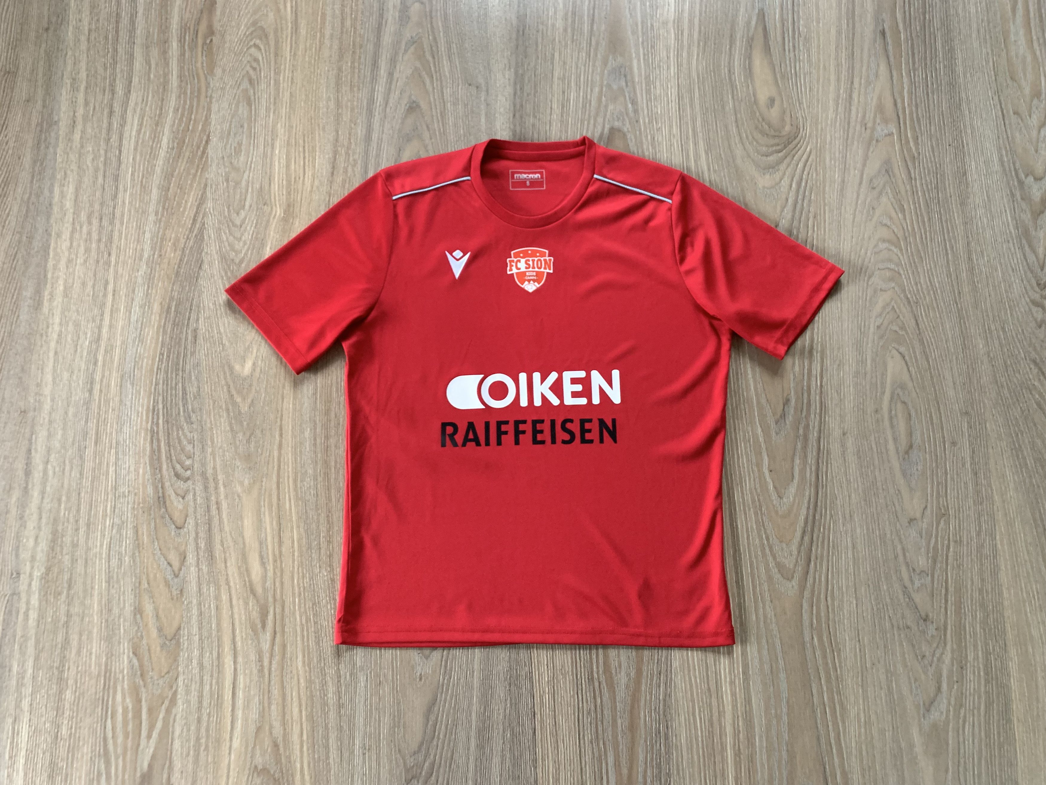 Macron Macron FC Sion Soccer T-Shirt Size US S / EU 44-46 / 1 - 1 Thumbnail