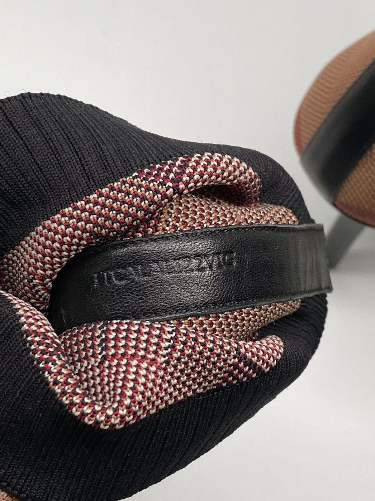 Burberry Burberry Square Toe Check Print Heel Booties size 37.5 Size US 7.5 / IT 37.5 - 12 Thumbnail