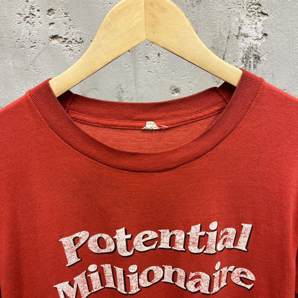 Vintage Trump Castle Vintage 90s Potential Millionare Red T-Shirt L Size US L / EU 52-54 / 3 - 5 Thumbnail