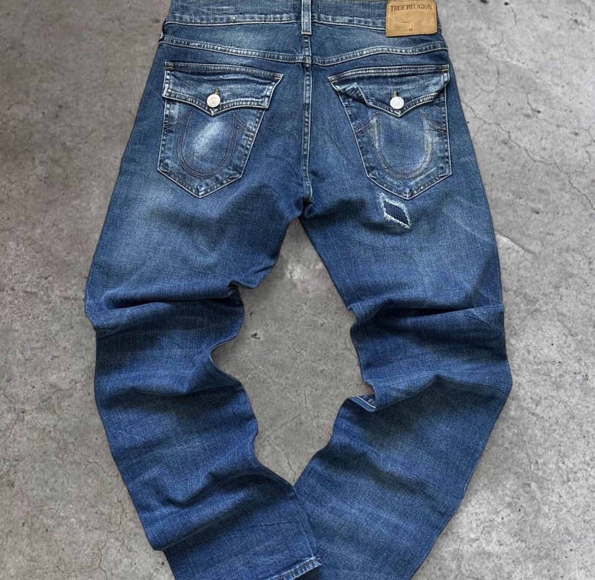 True Religion DEAD STOCK True Religion Ricky Relaxed Straight Size US 31 - 3 Thumbnail