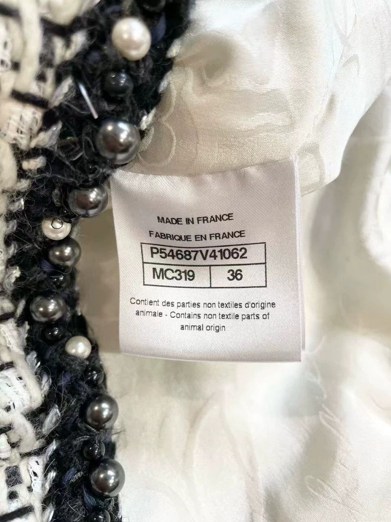 Chanel Chanel Hand workshop series heavy industry black and white Size XS / US 0-2 / IT 36-38 - 8 Thumbnail
