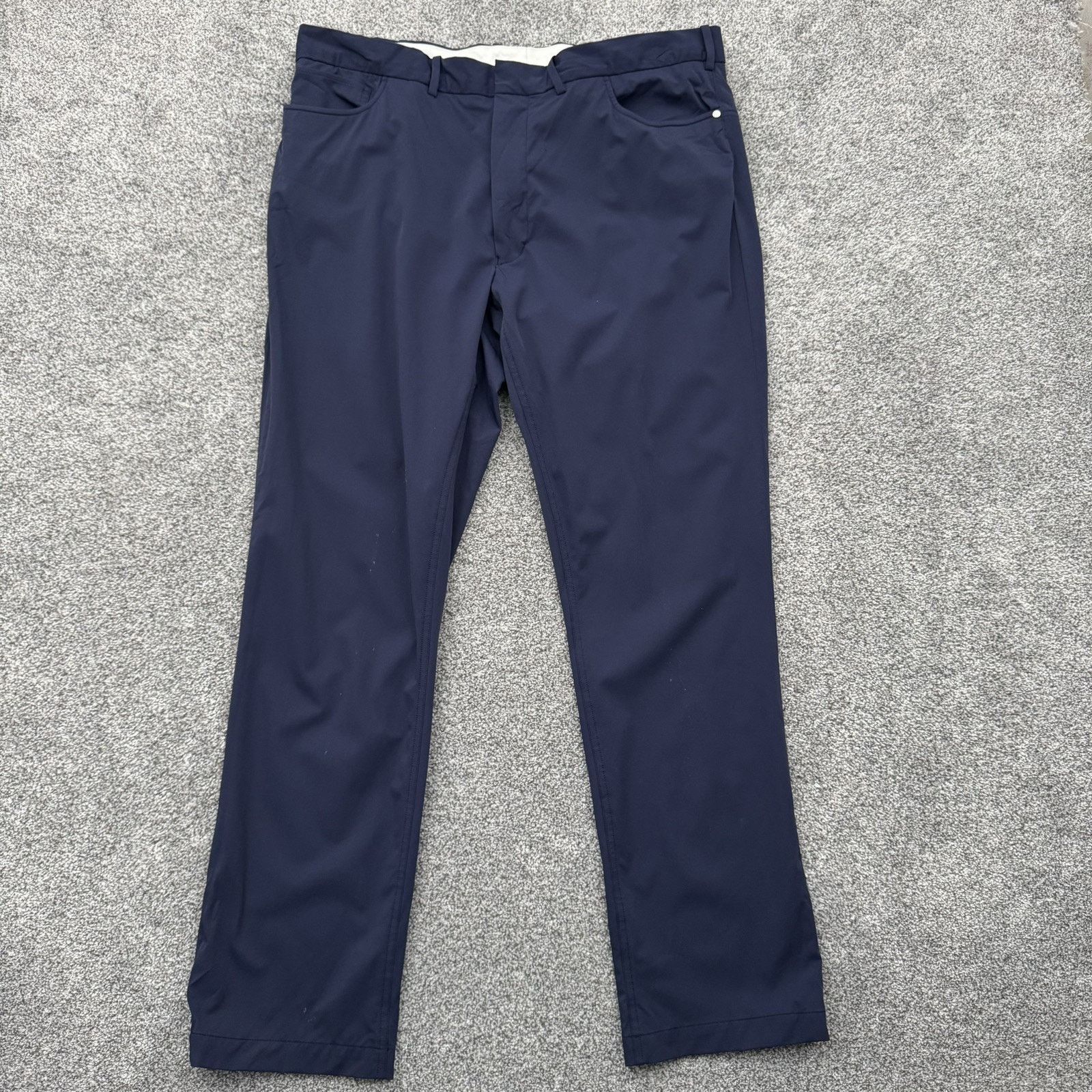 RLX Ralph Lauren RLX Ralph Lauren Pants Mens 38x32 Athletic Gorpcore Office Size US 38 / EU 54 - 1 Thumbnail