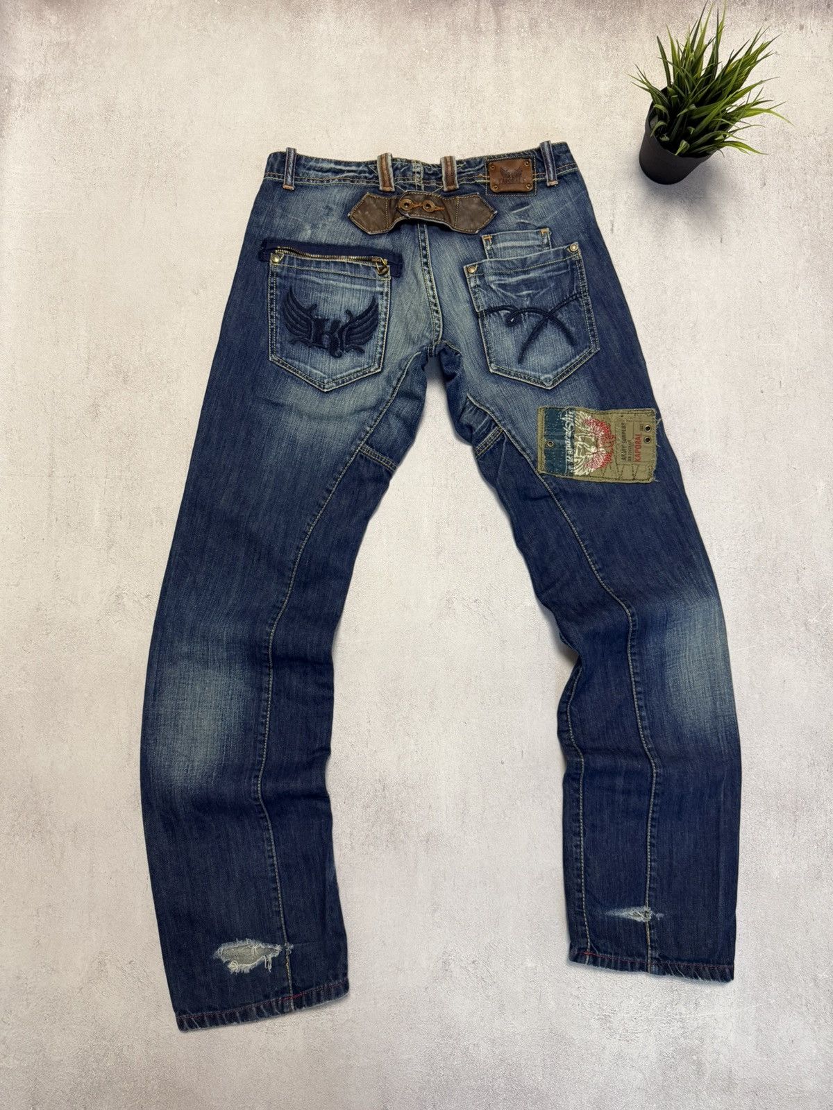 Japanese Brand SICK🔥 Japanese Wash Distressed Crash Jeans Denim Pants 90s Size US 31 - 1 Thumbnail