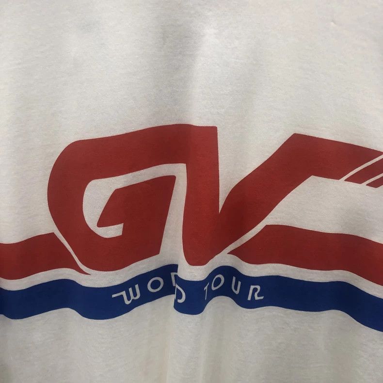 Givenchy Givenchy White Ad Letter Short Sleeve Size US M / EU 48-50 / 2 - 7 Thumbnail