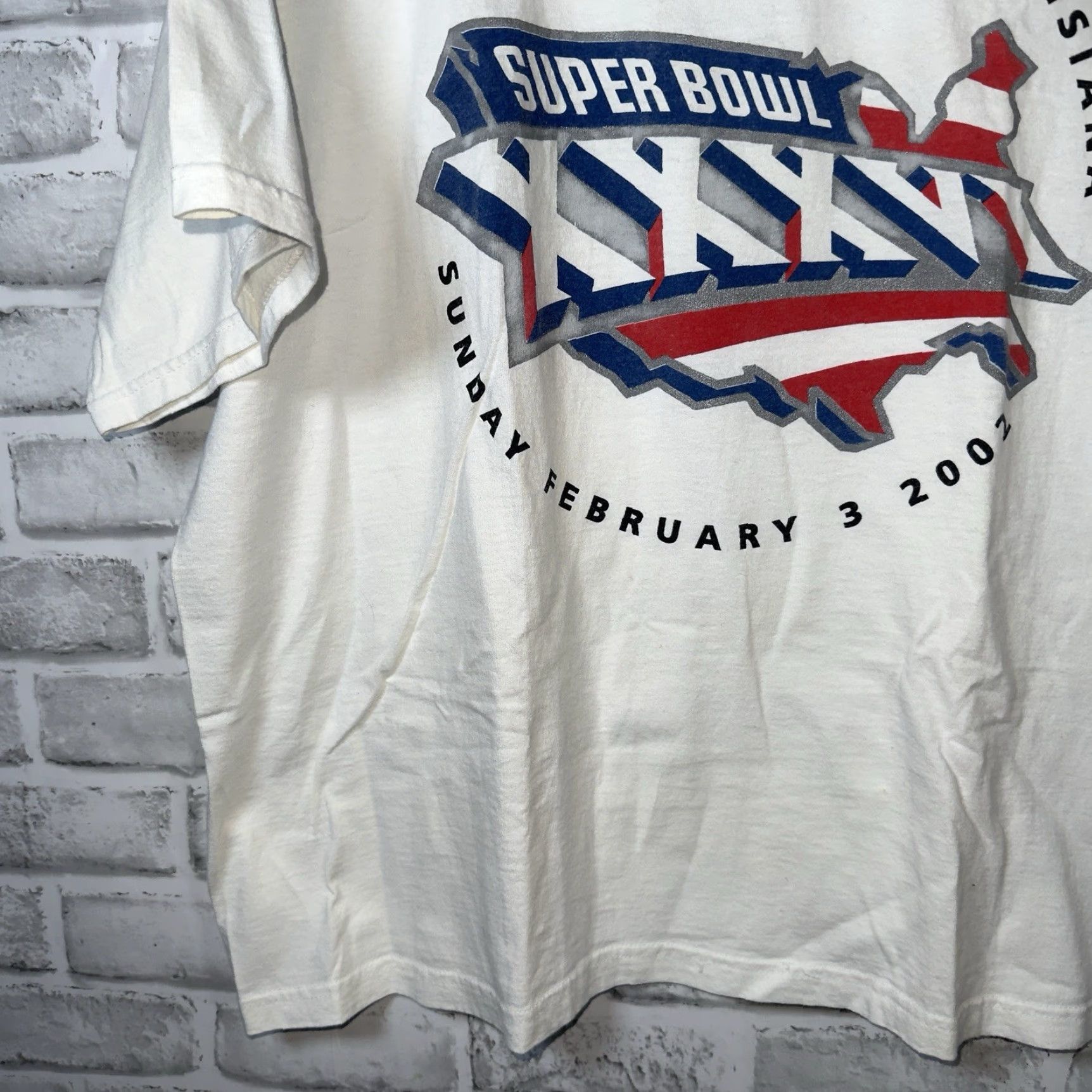 Delta VINTAGE Delta White T-Shirt XL Mens New Orleans Super Bowl 36 Graphic Tee 2002 Size US XL / EU 56 / 4 - 3 Thumbnail