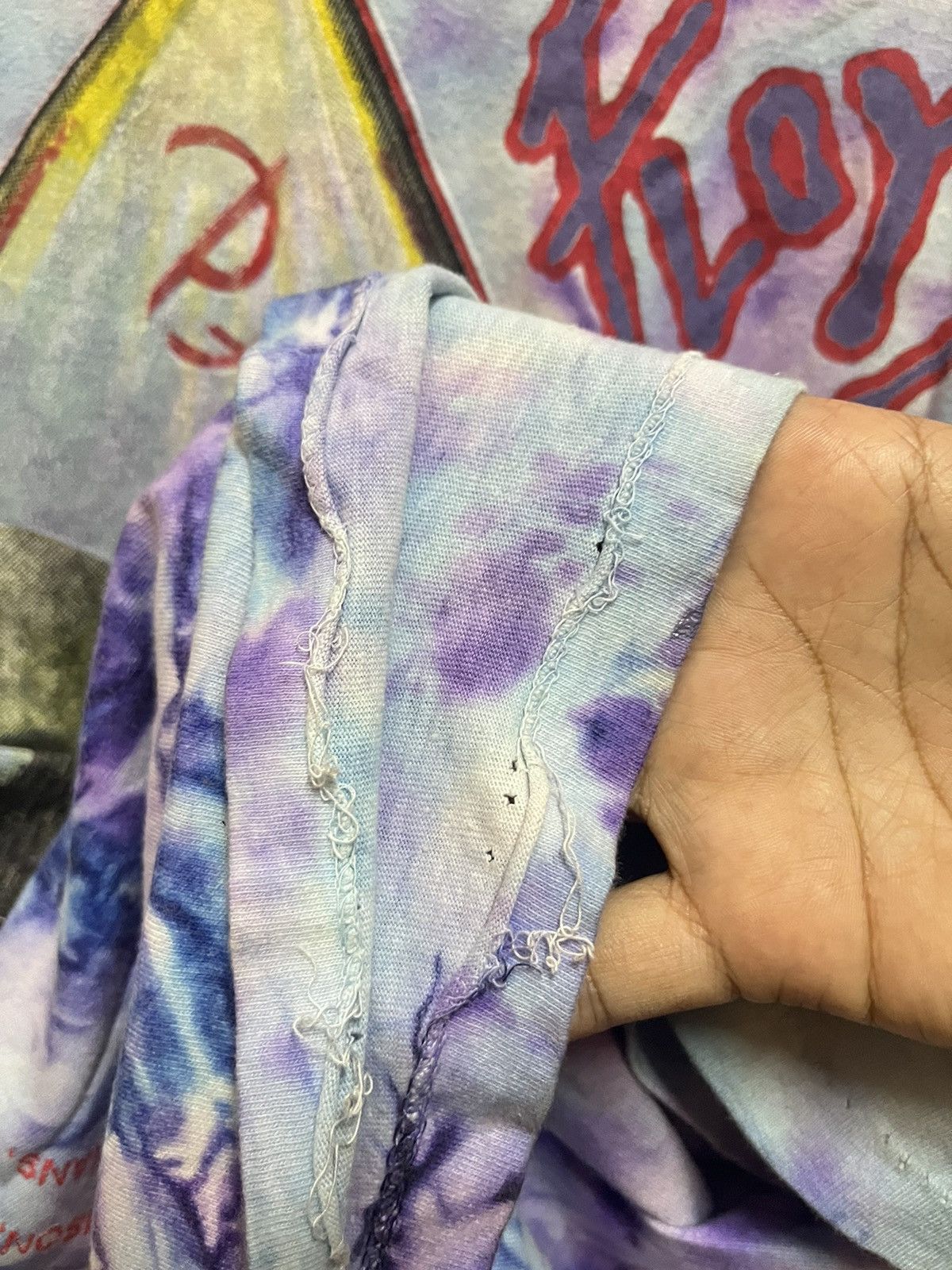 Band Tees Vintage 1994 Pink Floyd The Division Bell Tie Dye T Shirt Size US L / EU 52-54 / 3 - 15 Thumbnail