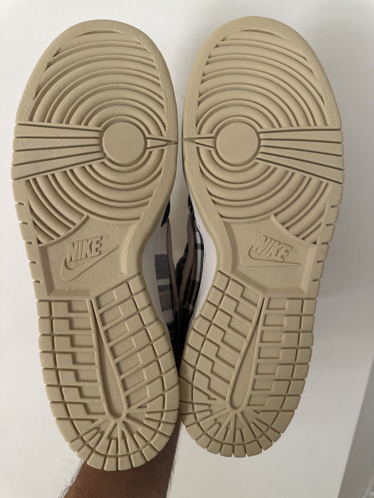 Nike × Travis Scott Nike Dunks Travis Scott Cactus Jacks Size US 13 / EU 46 - 10 Thumbnail