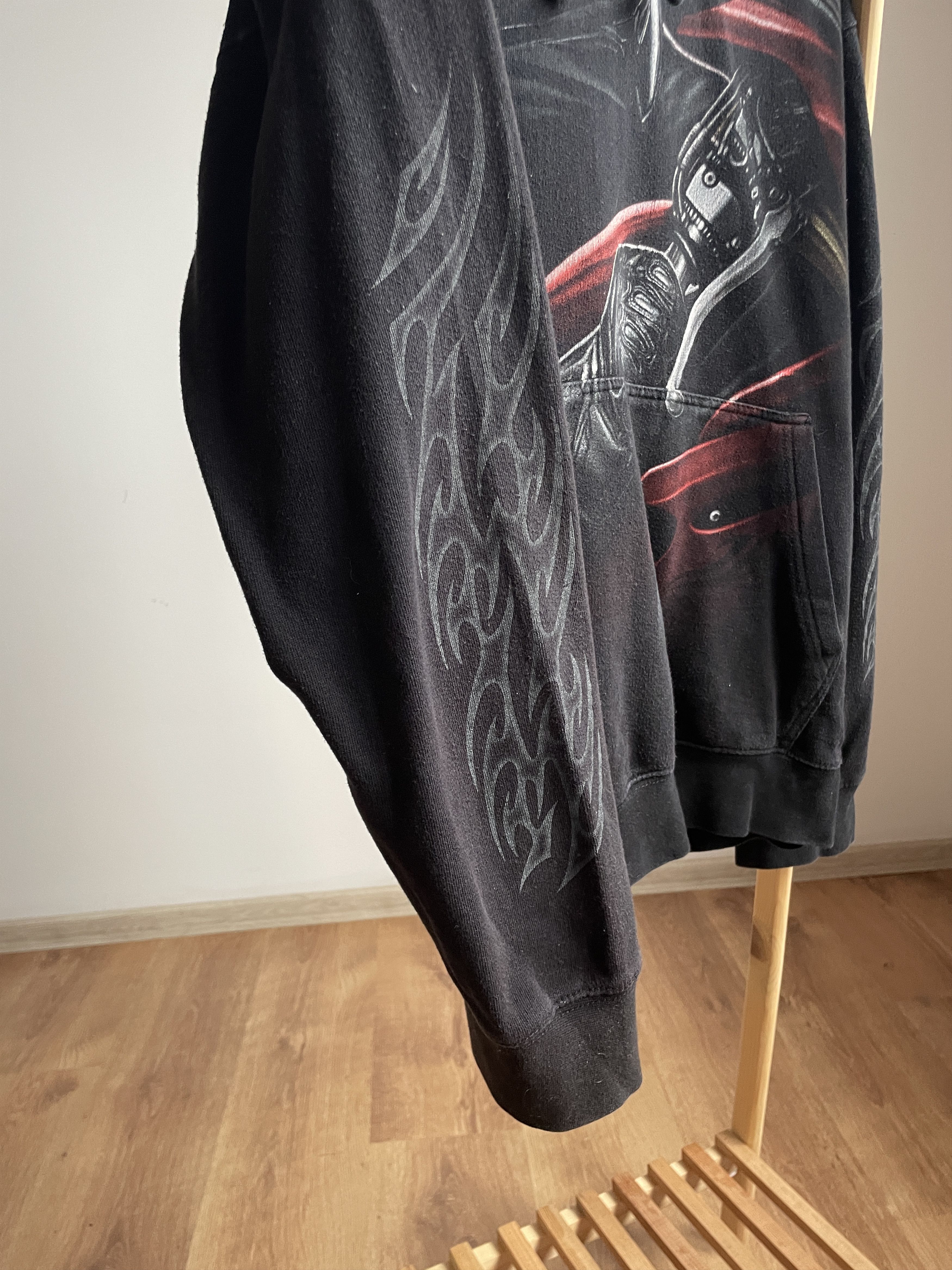Vintage Vintage Skull Skeleton Hoodie Size XL Size US XL / EU 56 / 4 - 7 Thumbnail