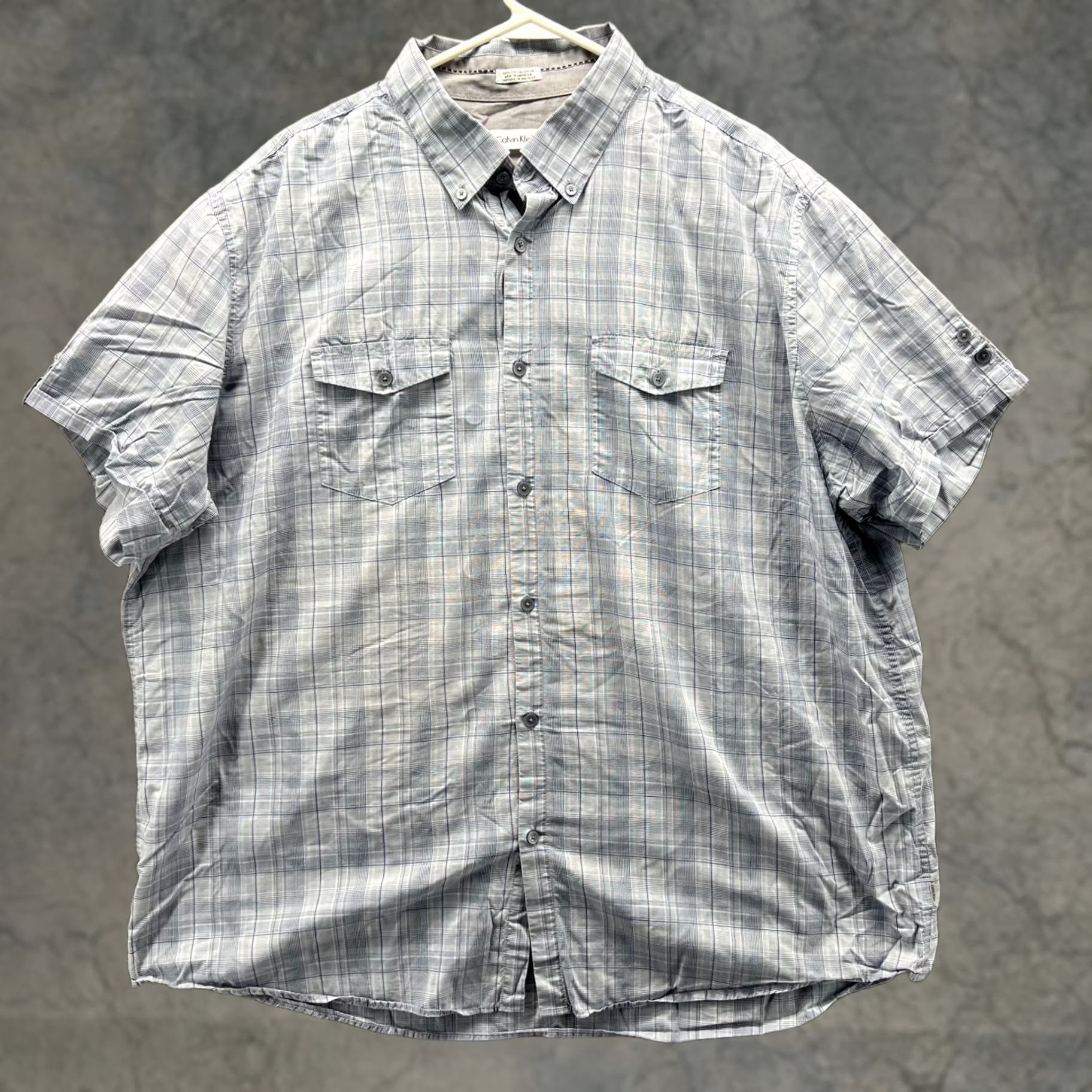 Calvin Klein VINTAGE? No. Calvin Klein Shirt Mens 2XL Gray Button Down Short Sleeve Cotton Check Plaid Size US XXL / EU 58 / 5 - 1 Thumbnail