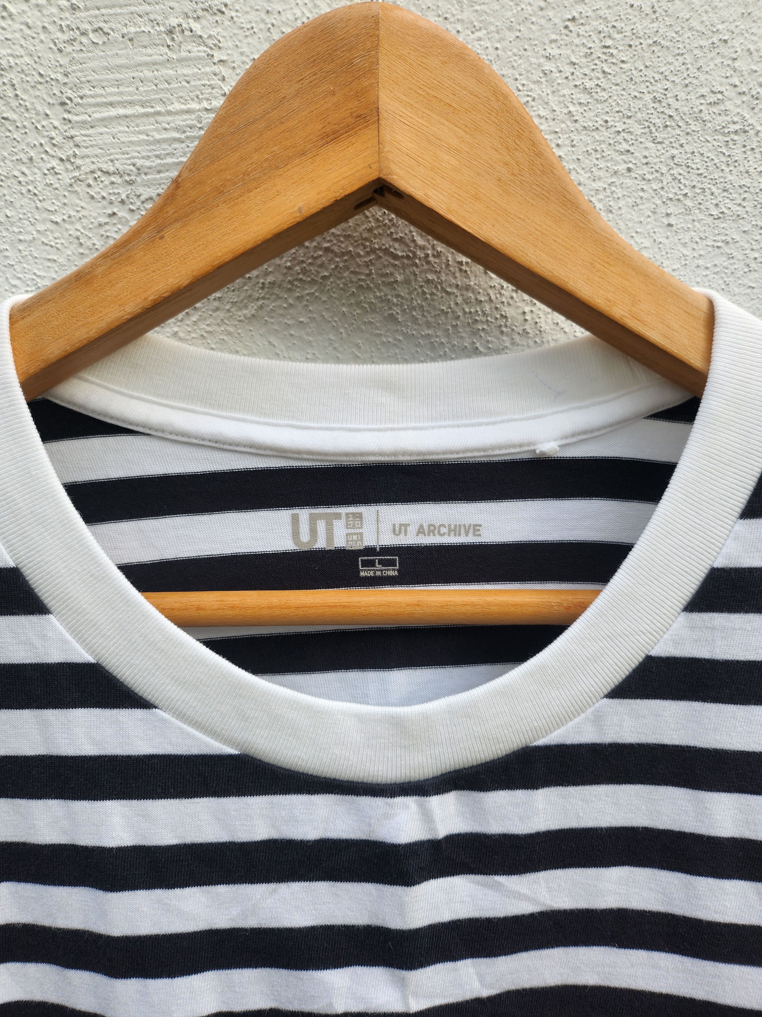 Japanese Brand 💥 Andy Warhol Campbell Stripes Collection Masterpiece Tee Size US L / EU 52-54 / 3 - 3 Thumbnail