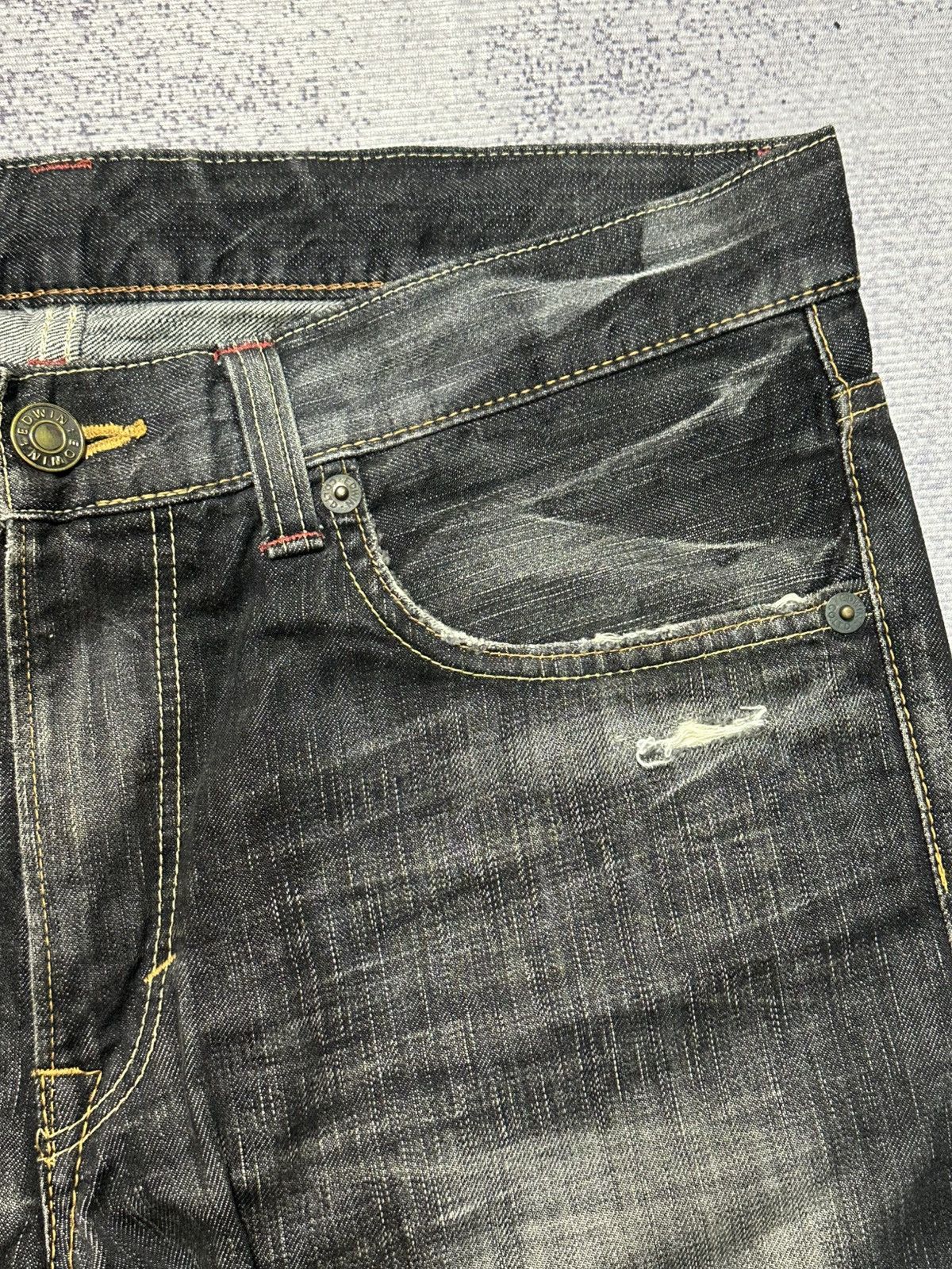 Undercover × Uniqlo 2000s Edwin 512 Flare Distressed Washed Denim Size US 32 / EU 48 - 6 Thumbnail