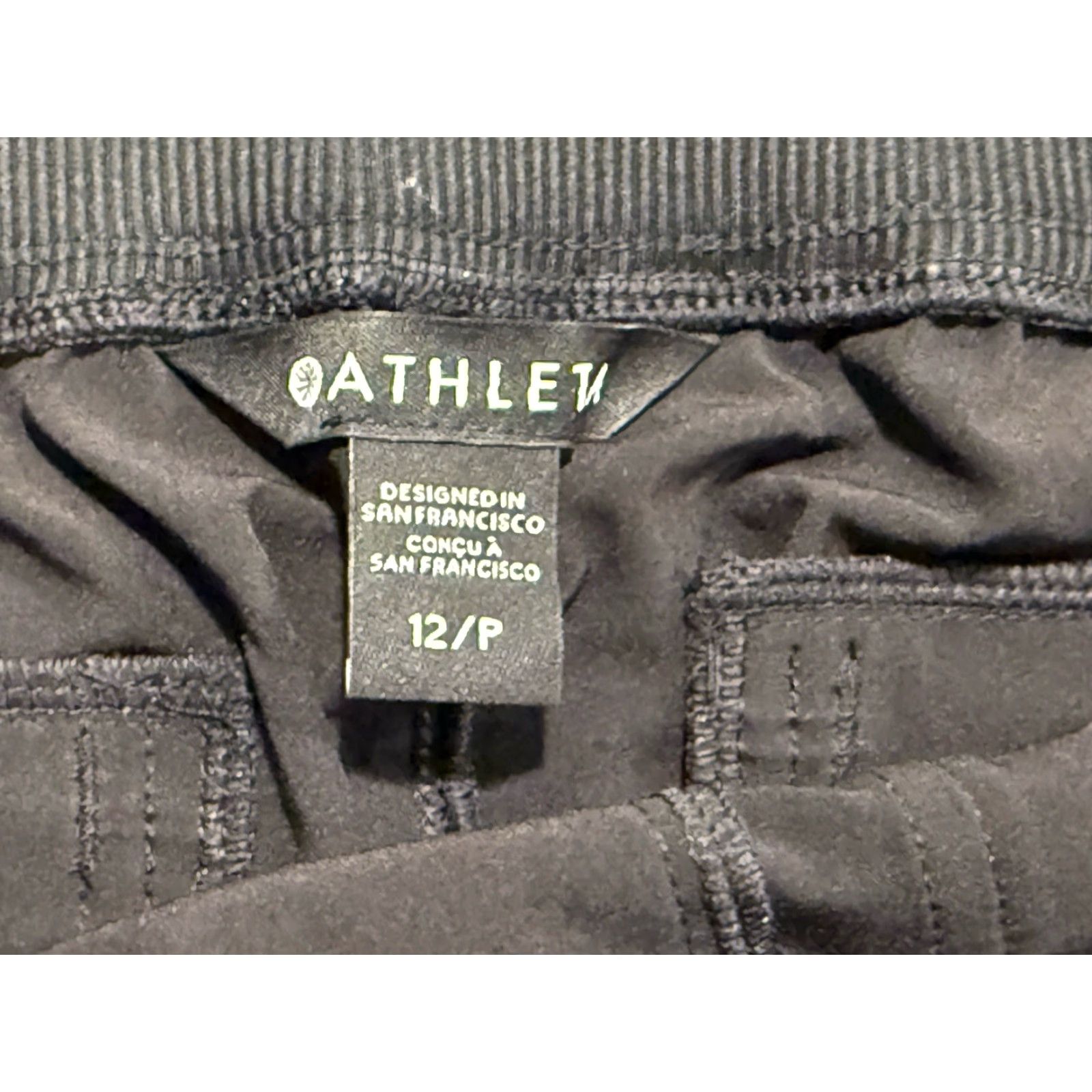 Athleta NWT ATHLETA Brooklyn Mid Rise Ankle Utility Pant Black 12P Size 34" / US 12 / IT 48 - 5 Thumbnail