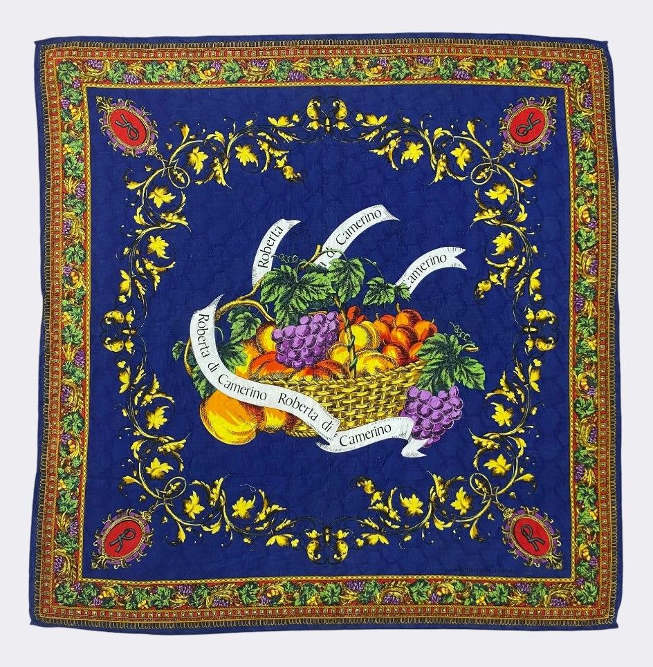 Roberta di Camerino Vintage Roberta di Camerino Handkerchief Bandana H252R Size ONE SIZE - 1 Thumbnail