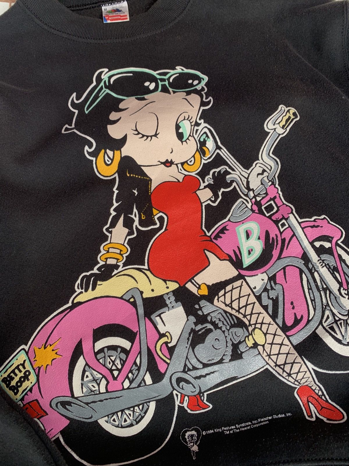 Fruit Of The Loom 🐍 Vintage Betty Boop 1994 Sweatshirt Size US M / EU 48-50 / 2 - 3 Thumbnail