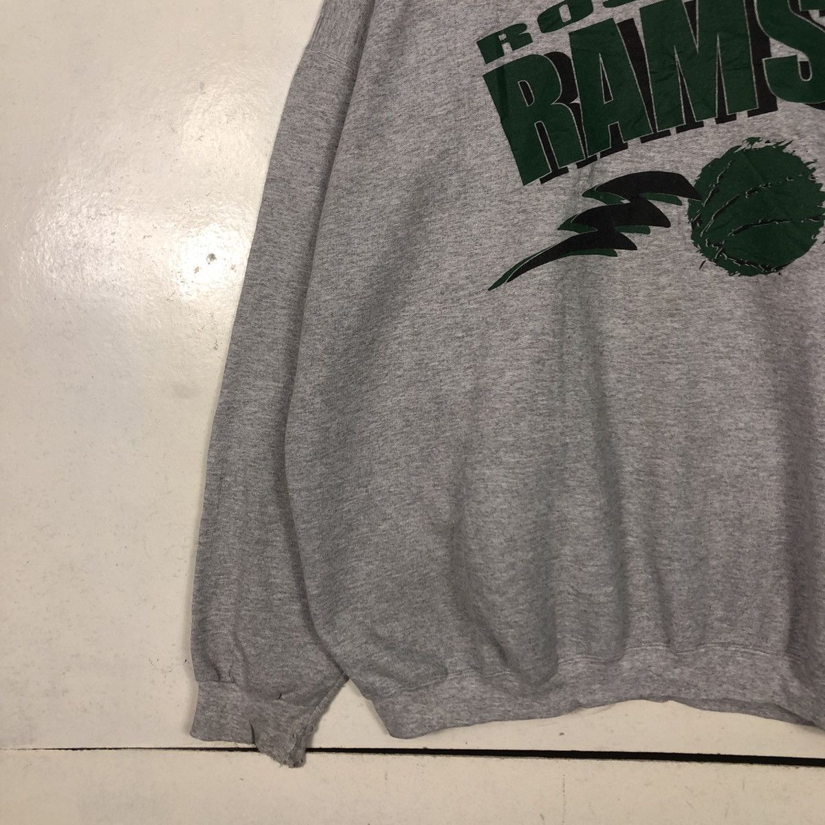 Vintage 📌Vintage Sweatshirt Crewneck Sportswear Roseau Rams Usa Size US M / EU 48-50 / 2 - 6 Thumbnail