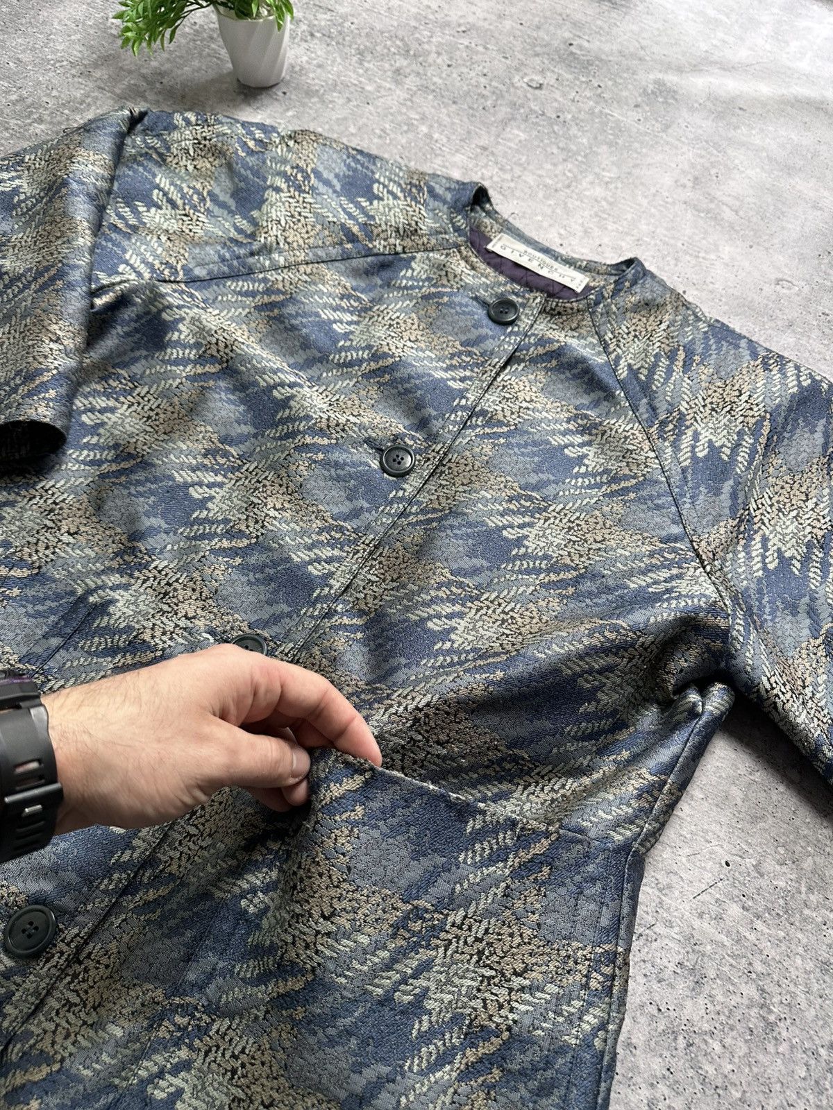 Givenchy Vintage 90s Givenchy Boutiques Quilt France Archive Coat Size M / US 6-8 / IT 42-44 - 6 Thumbnail