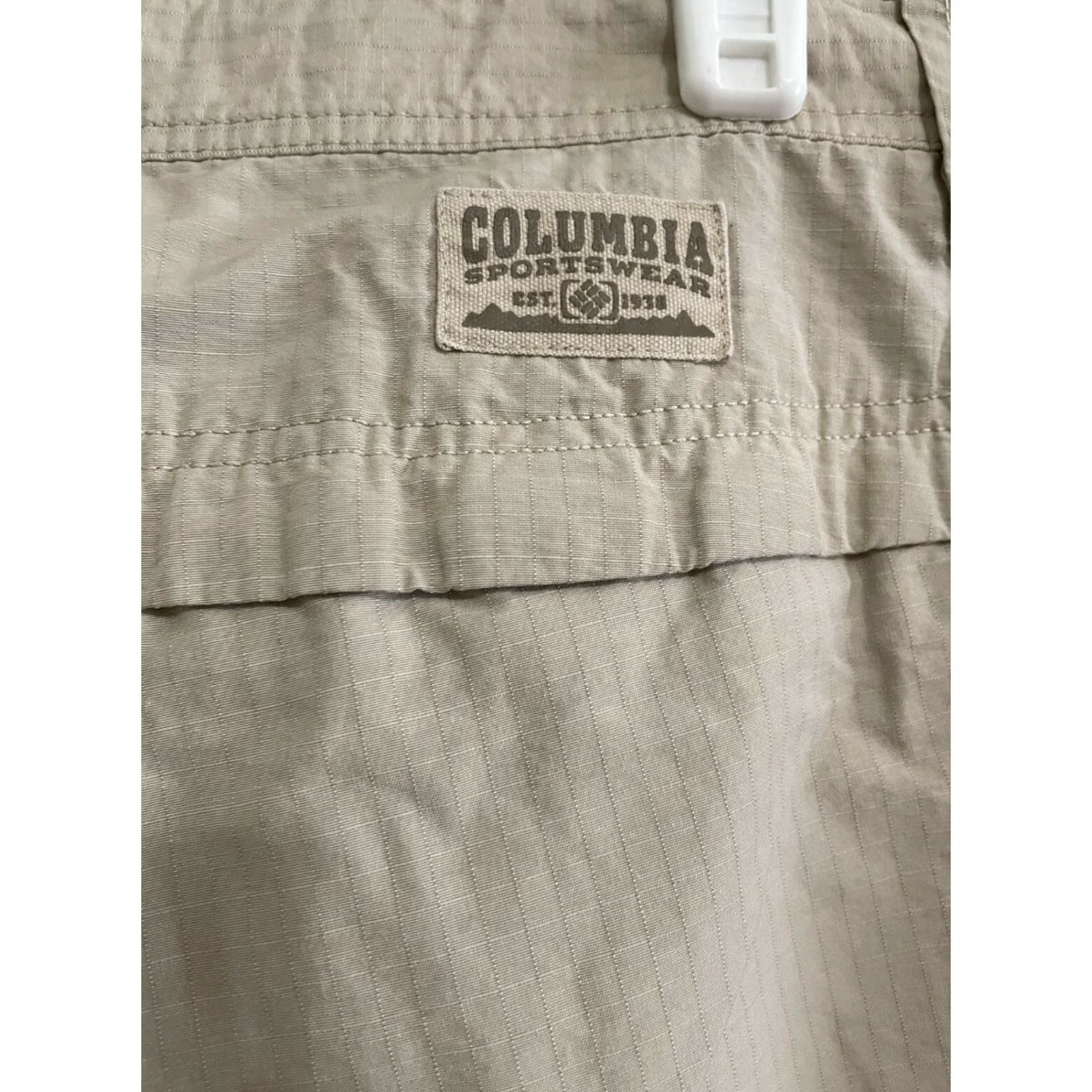 Vintage Columbia Pants 34x32 Khaki Cargo 5 Pocket Sportswear Men Size US 34 / EU 50 - 3 Thumbnail
