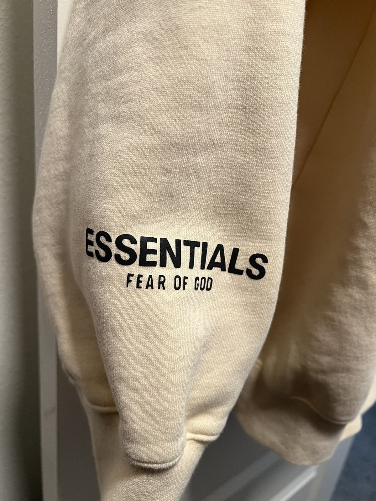 Essentials × Fear of God Fear of God Essentials Pullover Hoodie Applique Logo Size US XL / EU 56 / 4 - 4 Thumbnail
