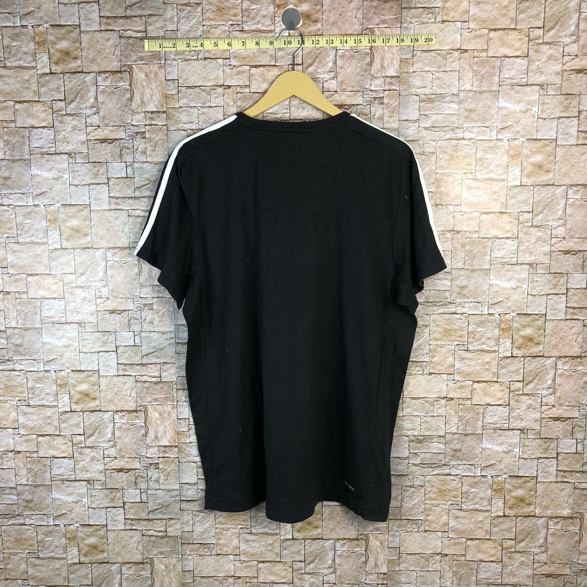 Adidas Adidas Black Three Stripe T-Shirt #A530 Size US L / EU 52-54 / 3 - 13 Thumbnail
