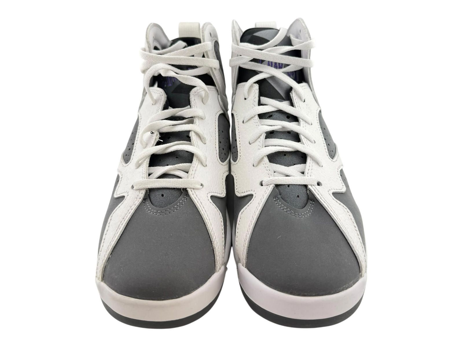 Jordan Brand Air Jordan 7 Retro BG White Varsity Purple 6Y New Size US 6 / EU 39 - 2 Thumbnail