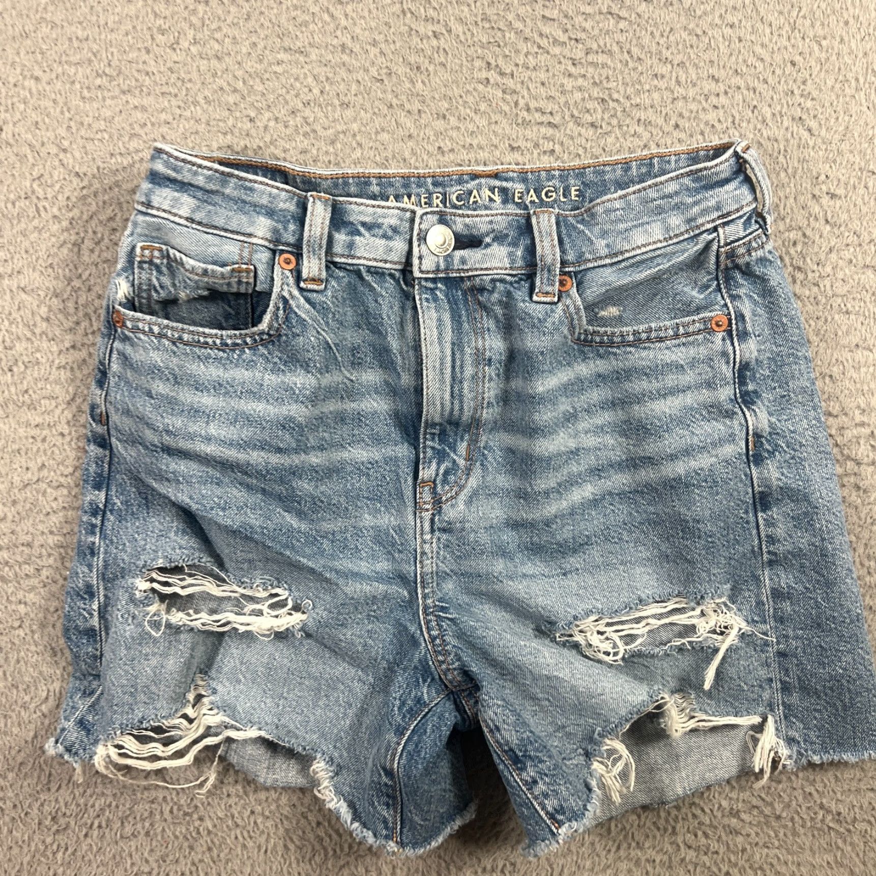 American Eagle Outfitters VINTAGE American Eagle Outfitters Mom Shorts Women 2 Blue Denim Distressed Casual Size 26" / US 2 / IT 38 - 5 Thumbnail
