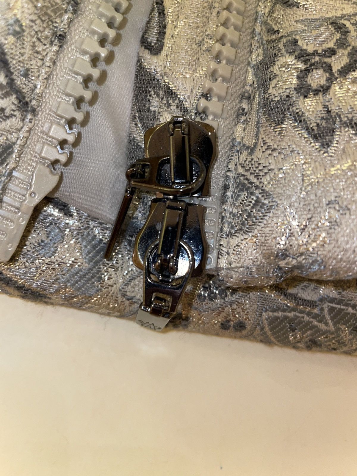 Moncler MONCLER AURONE BROCADE DOWN JACKET MEDIUM Size US M / EU 48-50 / 2 - 15 Thumbnail