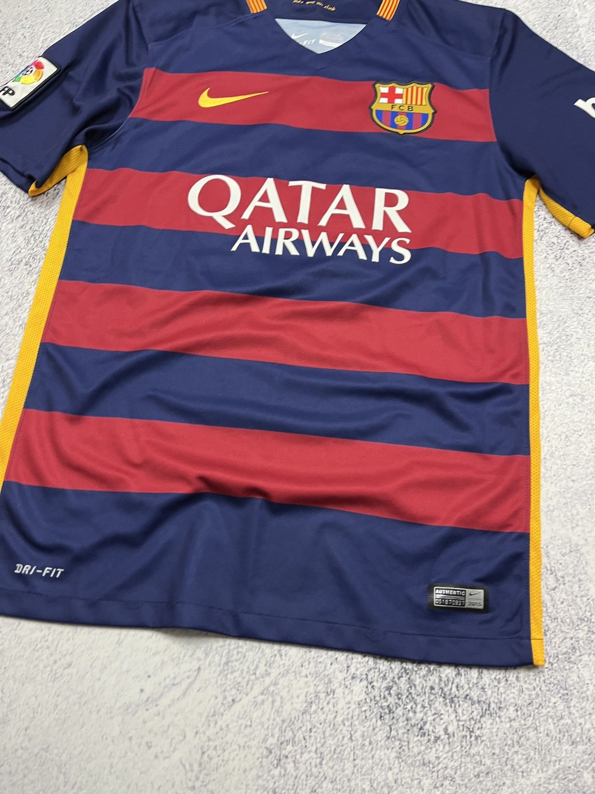 Nike × Vintage Nike FC Barcelona 2015/2016 Soccer Jersey Football Rare Size US S / EU 44-46 / 1 - 5 Thumbnail