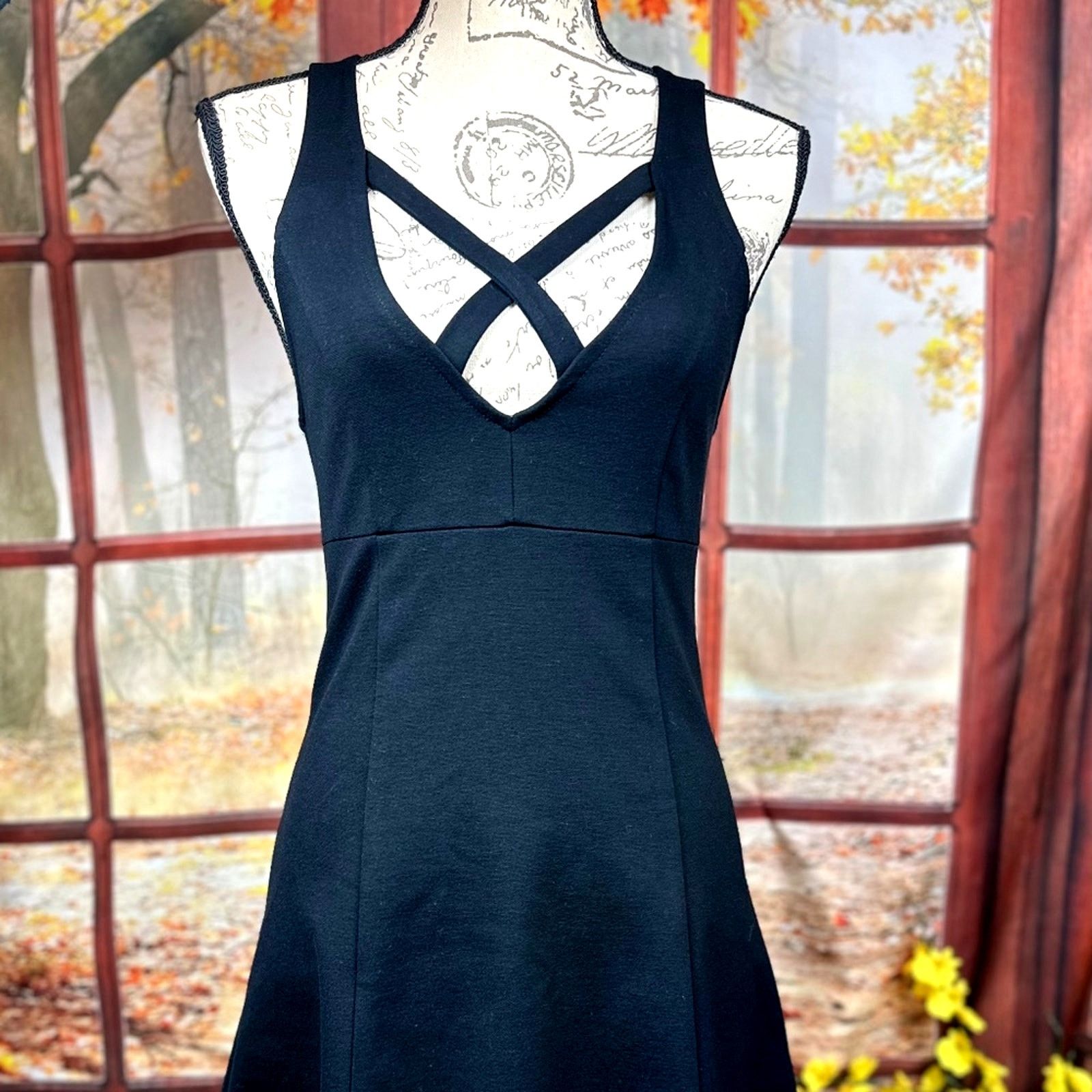 Free People Free People Elizabeth Criss Cross Mini Dress Black Size XS Size XS / US 0-2 / IT 36-38 - 7 Thumbnail