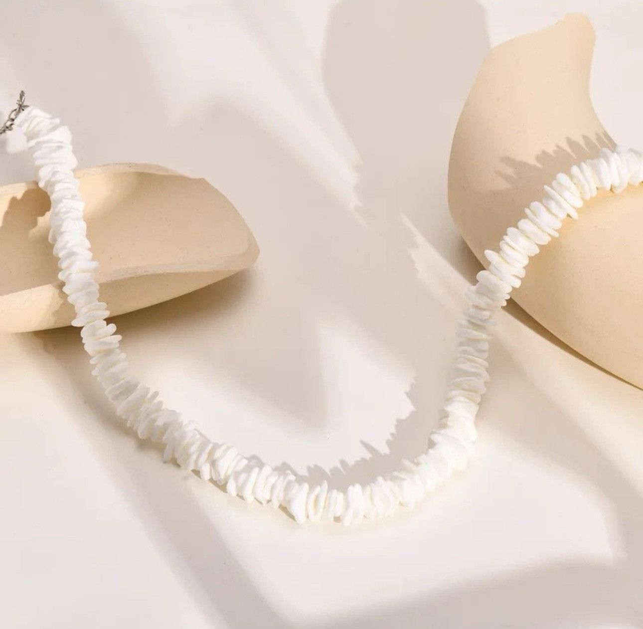 Vintage Irregular Shell Necklaces Chain Unisex Size ONE SIZE - 3 Thumbnail
