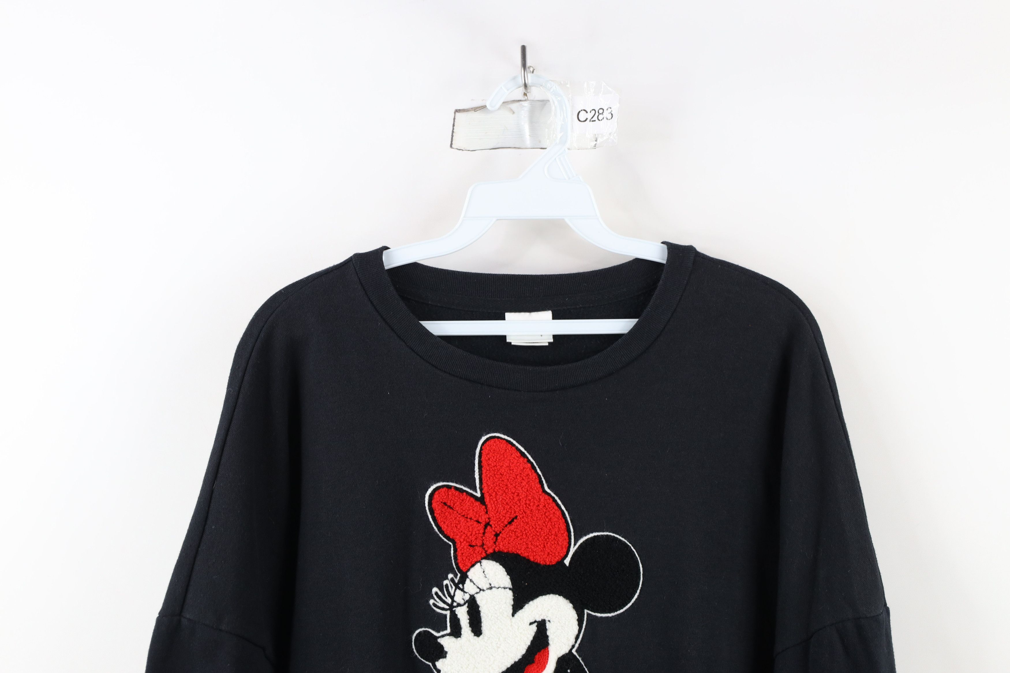 Disney × Vintage Vintage Disney Cropped Felt Patch Minnie Mouse Sweatshirt Size L / US 10 / IT 46 - 2 Thumbnail