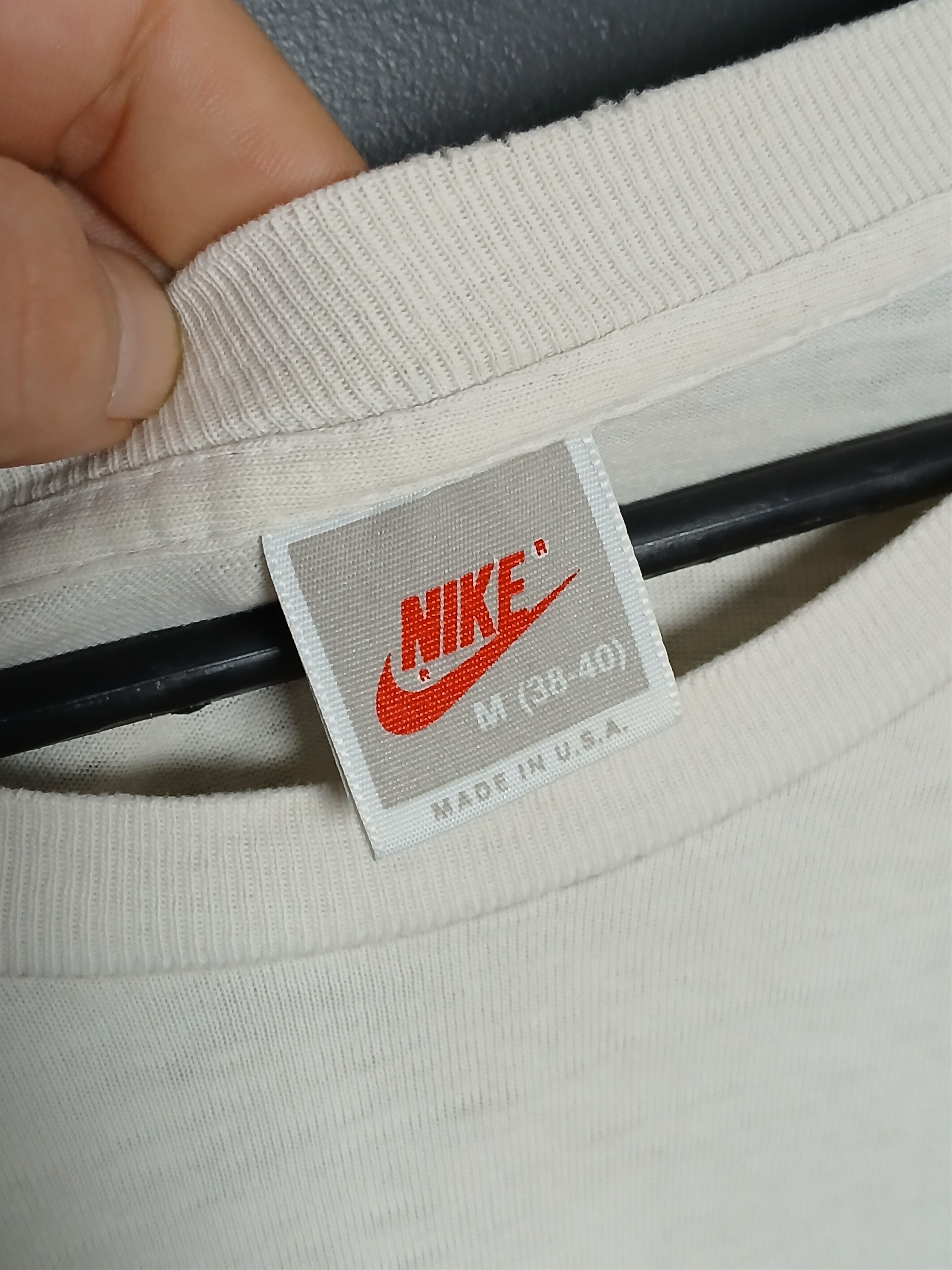 Nike × Vintage Vintage Nike Air Jordan Single Stitch T-Shirt Size US M / EU 48-50 / 2 - 9 Thumbnail