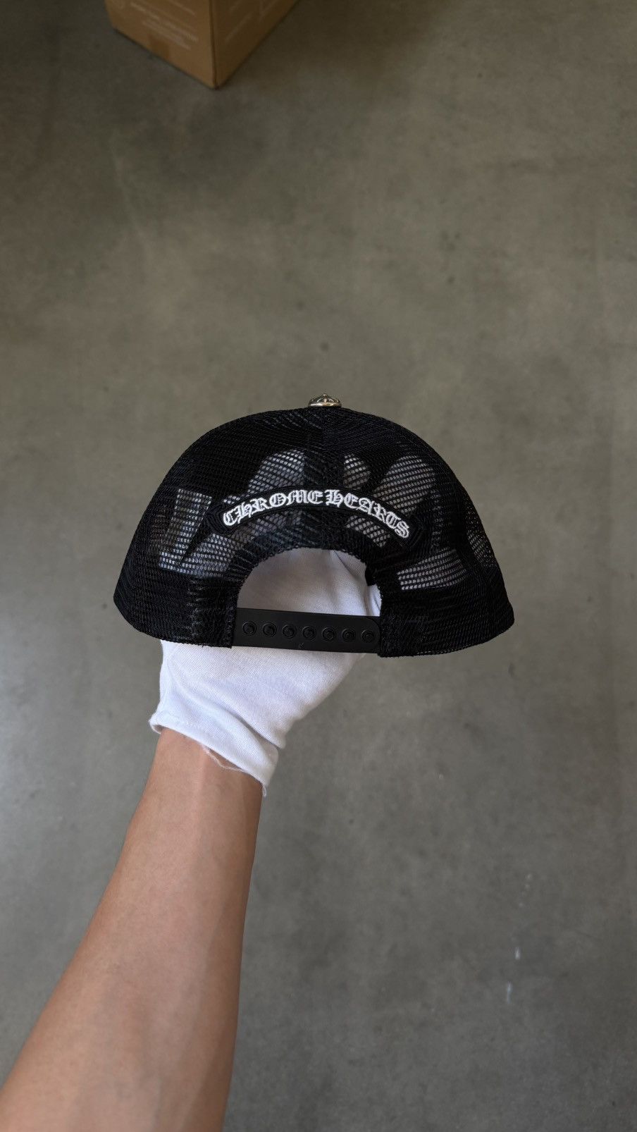 Chrome Hearts RARE! Chrome Hearts Pony Hair Cemetery Cross Trucker Hat Size ONE SIZE - 2 Thumbnail