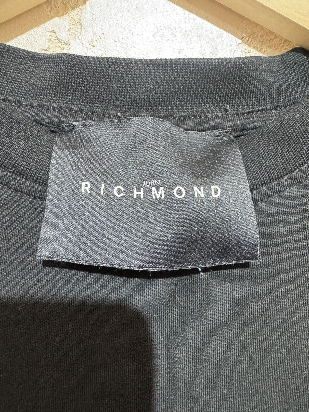 John Richmond John Richmond Men's T-Shirt Size S Size US S / EU 44-46 / 1 - 14 Thumbnail